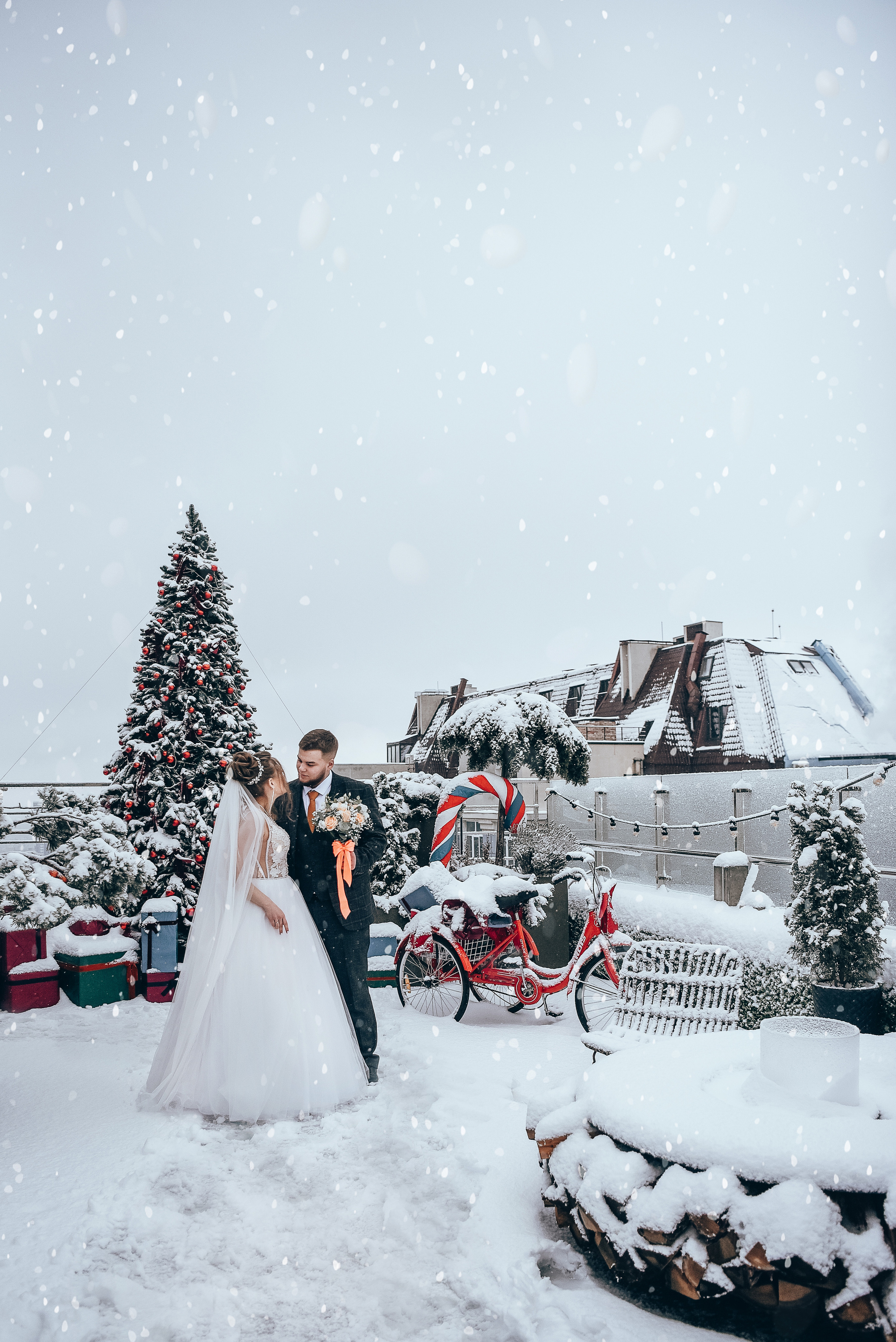 Весільний фотограф, відеооператор. Photographer, videographer, video editing, photo editing