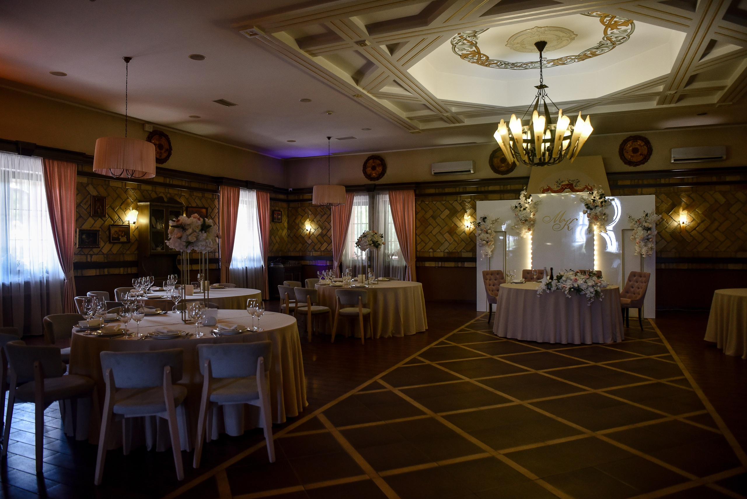 Катерина та Максим. Весільний фотограф, відеограф Київ, Київська область