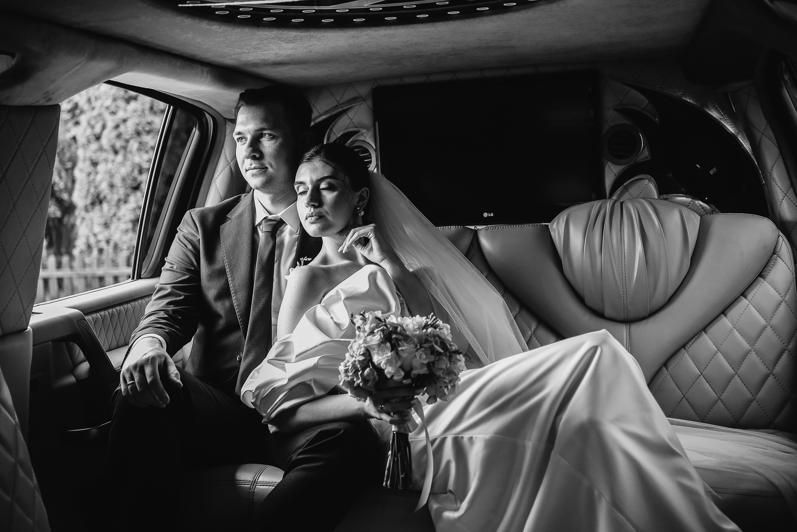 Яна та Максим. Photographer, videographer, video editing, photo editing