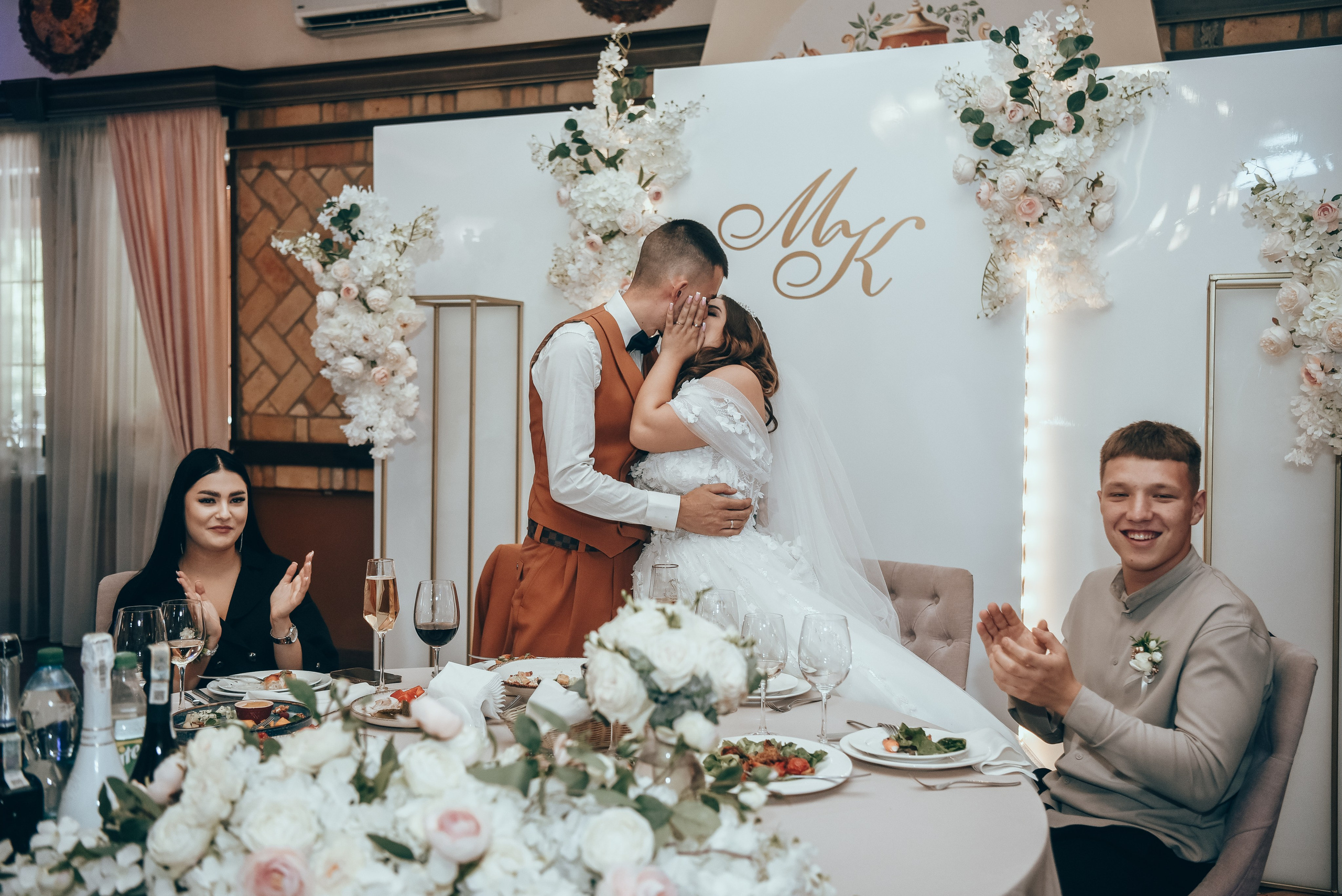 Катерина та Максим. Весільний фотограф, відеограф Київ, Київська область