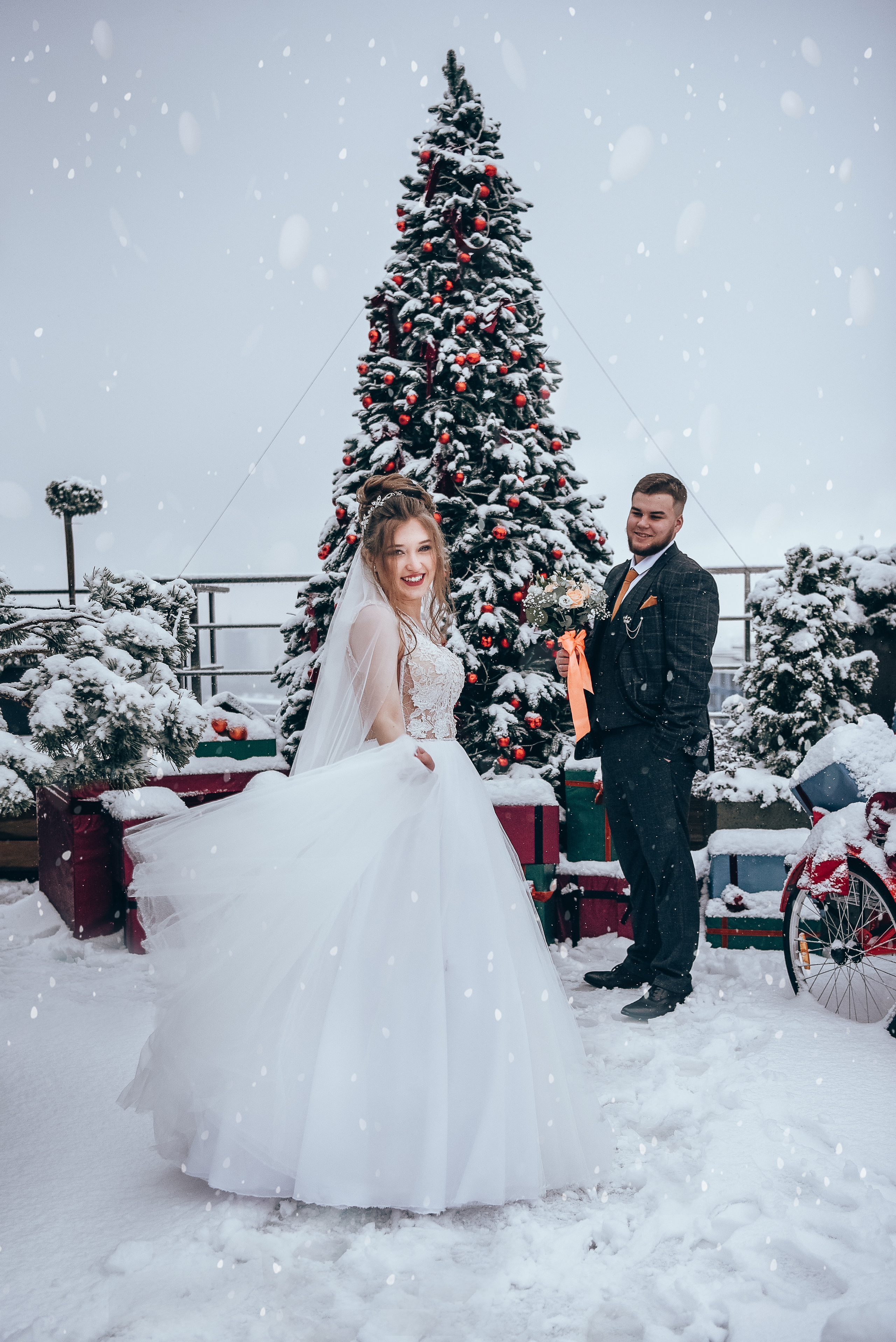 Весільний фотограф, відеооператор. Photographer, videographer, video editing, photo editing