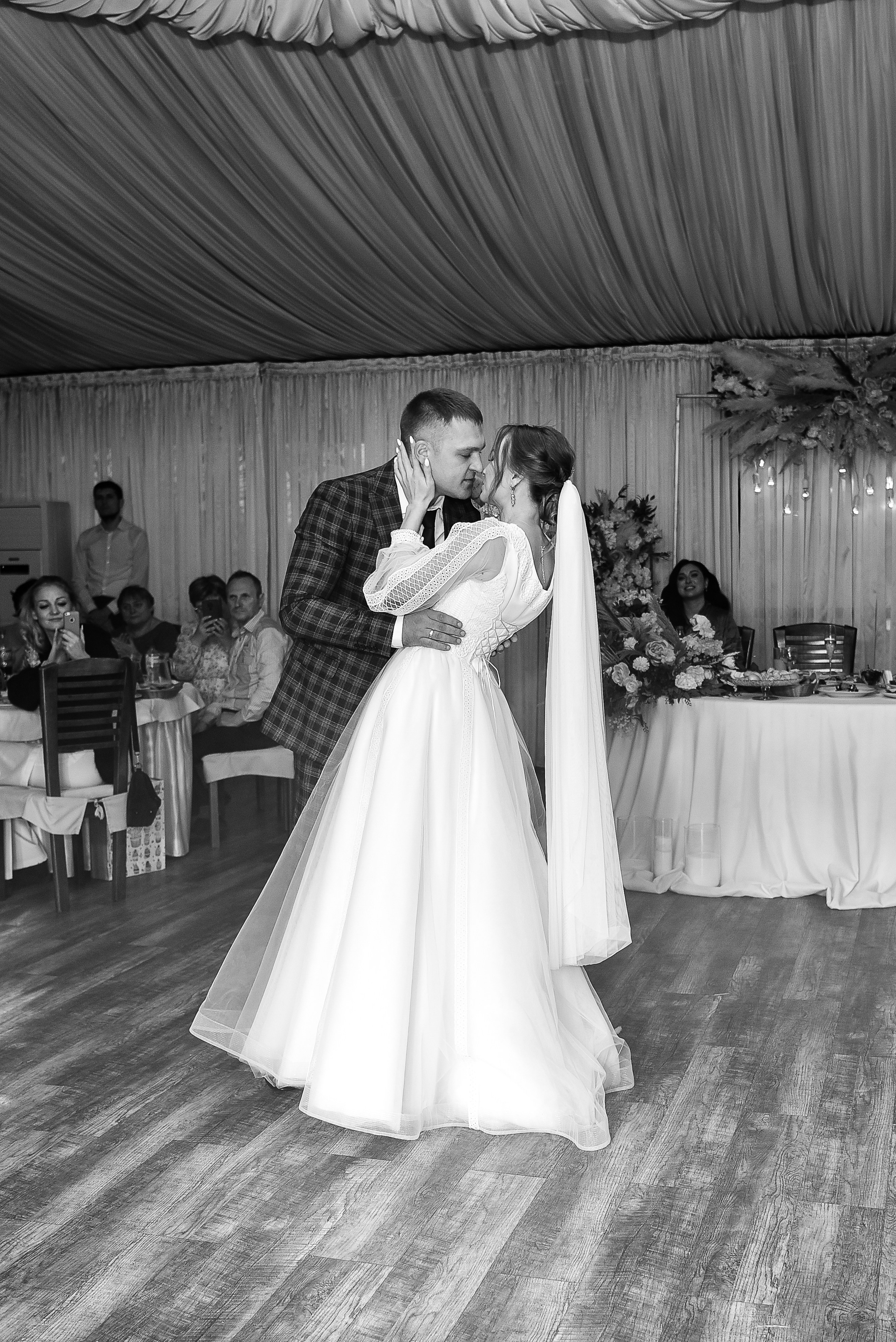 Вікторія та Роман. Photographer, videographer, video editing, photo editing