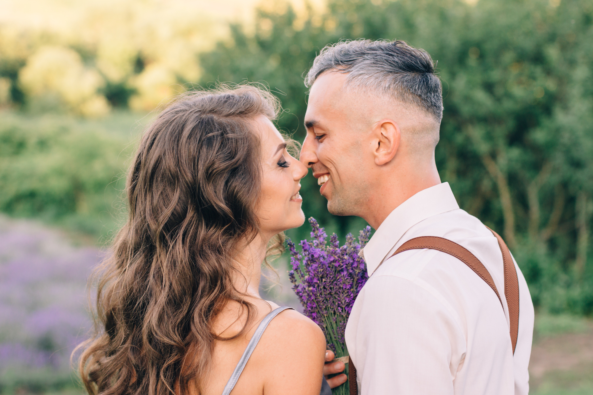 Любовь цвета лаванда — Рома и Оля. Фотограф Анастасия Шемет