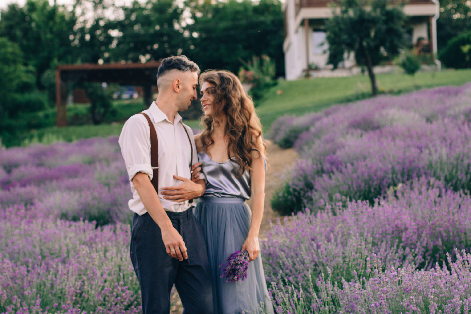 Любовь цвета лаванда — Рома и Оля. Фотограф Анастасия Шемет