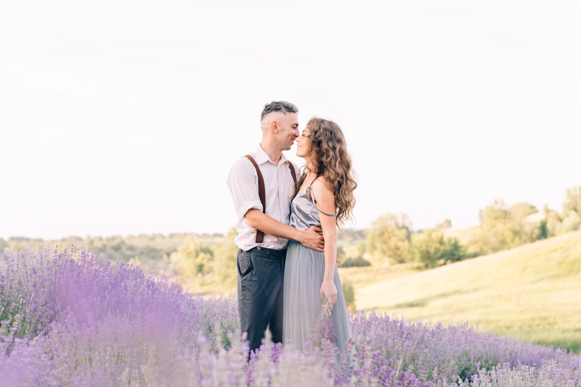 Любовь цвета лаванда — Рома и Оля. Фотограф Анастасия Шемет