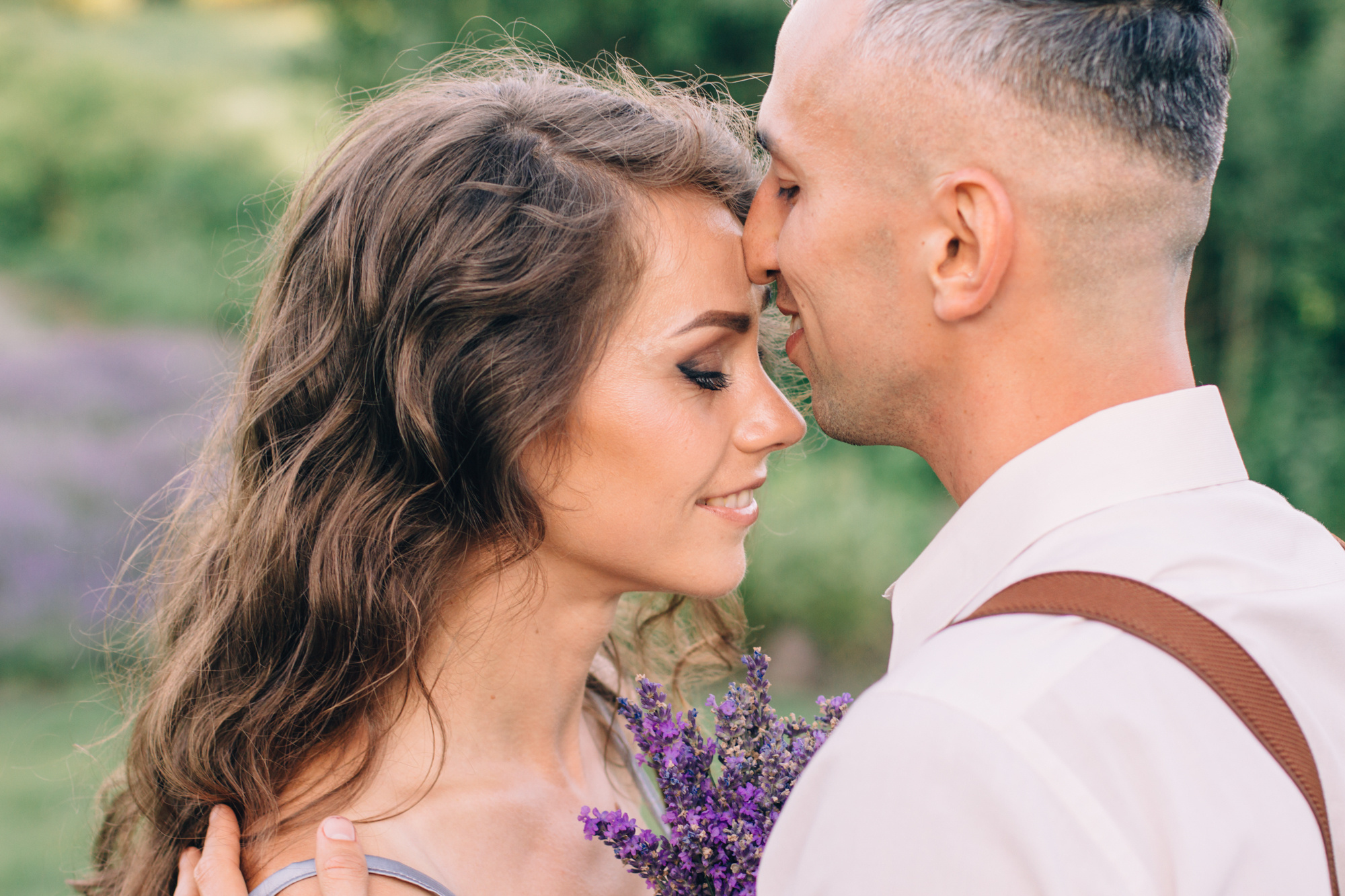 Любовь цвета лаванда — Рома и Оля. Фотограф Анастасия Шемет