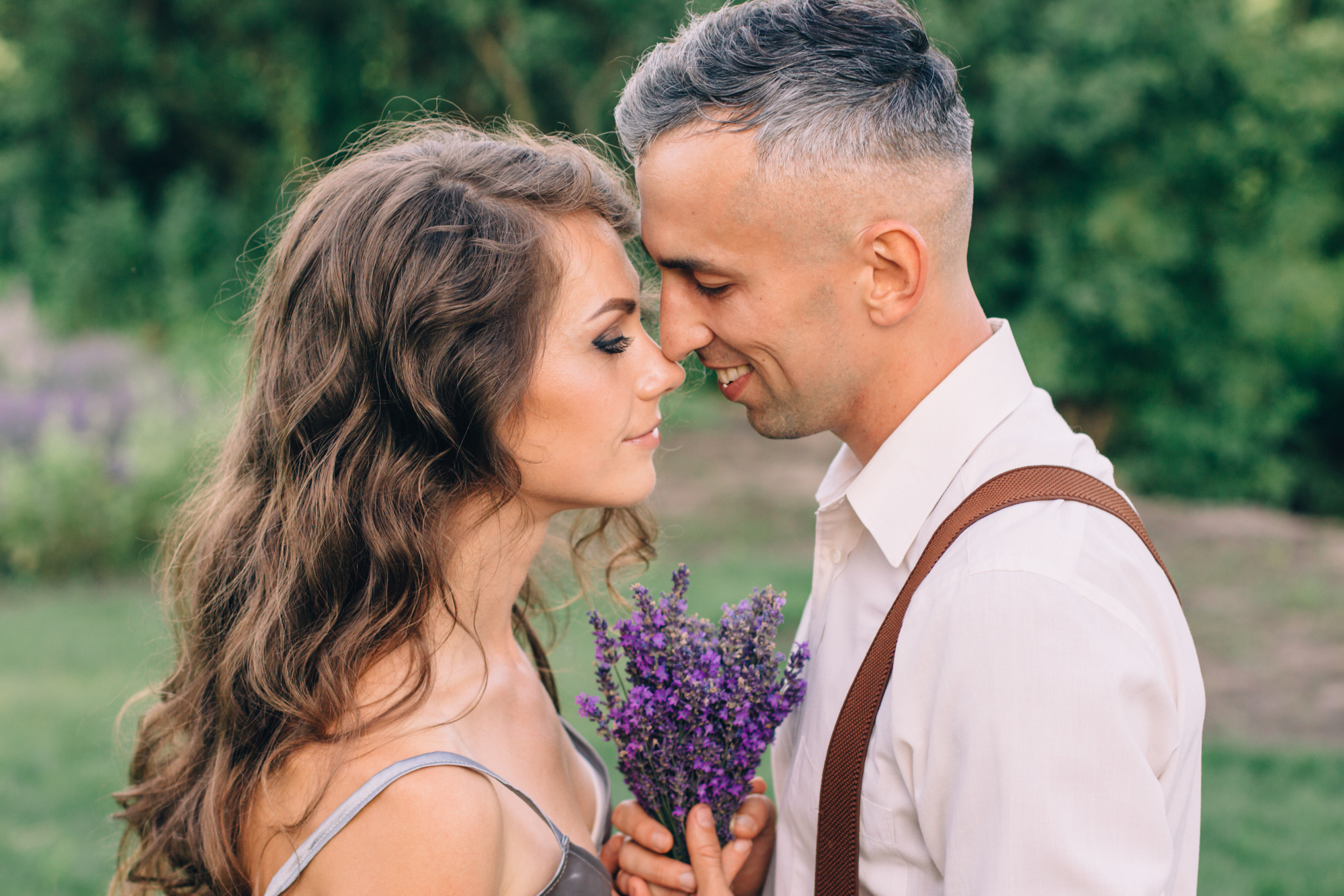 Любовь цвета лаванда — Рома и Оля. Фотограф Анастасия Шемет