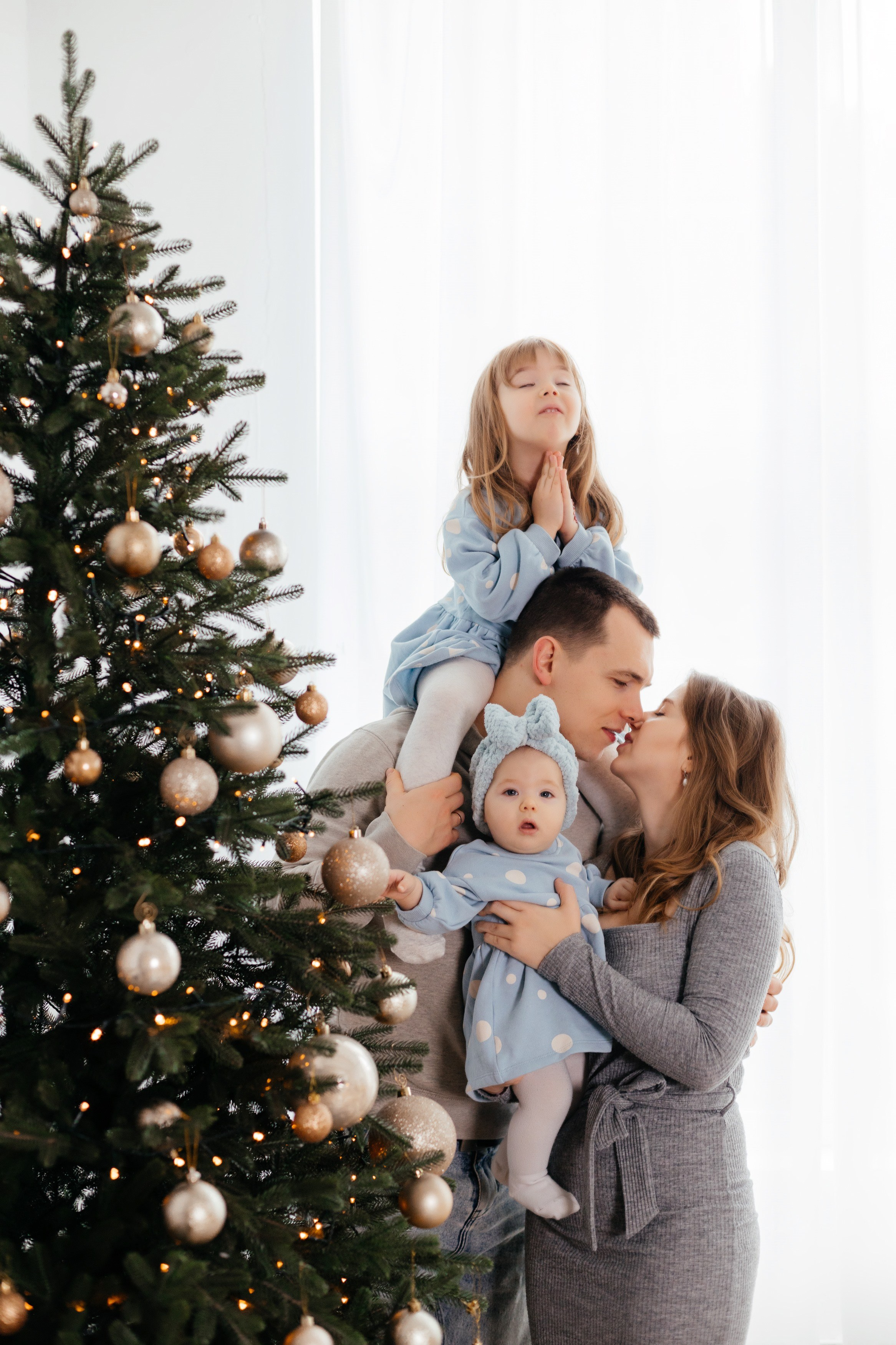 Ксюша, Діма, Емілія, Олівія ч.3. Фотограф Анастасия Шемет