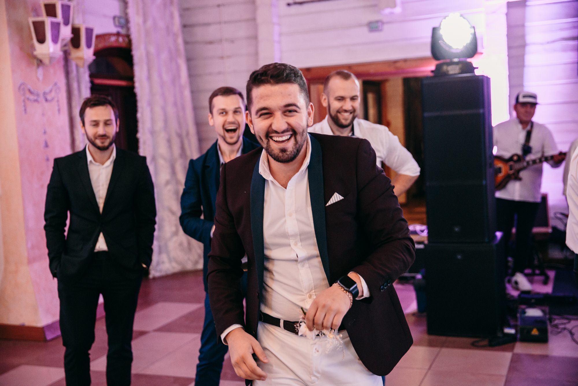 Алёна и Антон. Фотограф Анастасия Шемет