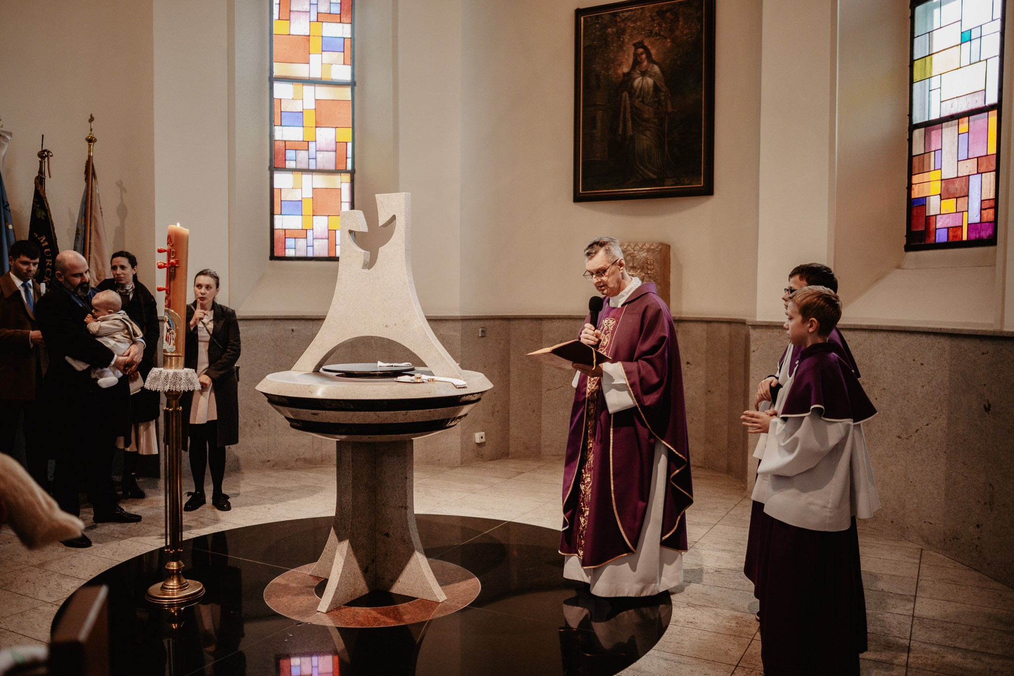 Chrzest Święty Julii. Bałanda Fotografia – Sesje Kobiece, Rodzinne, Miłosne, Reportaże | Katowice Śląsk