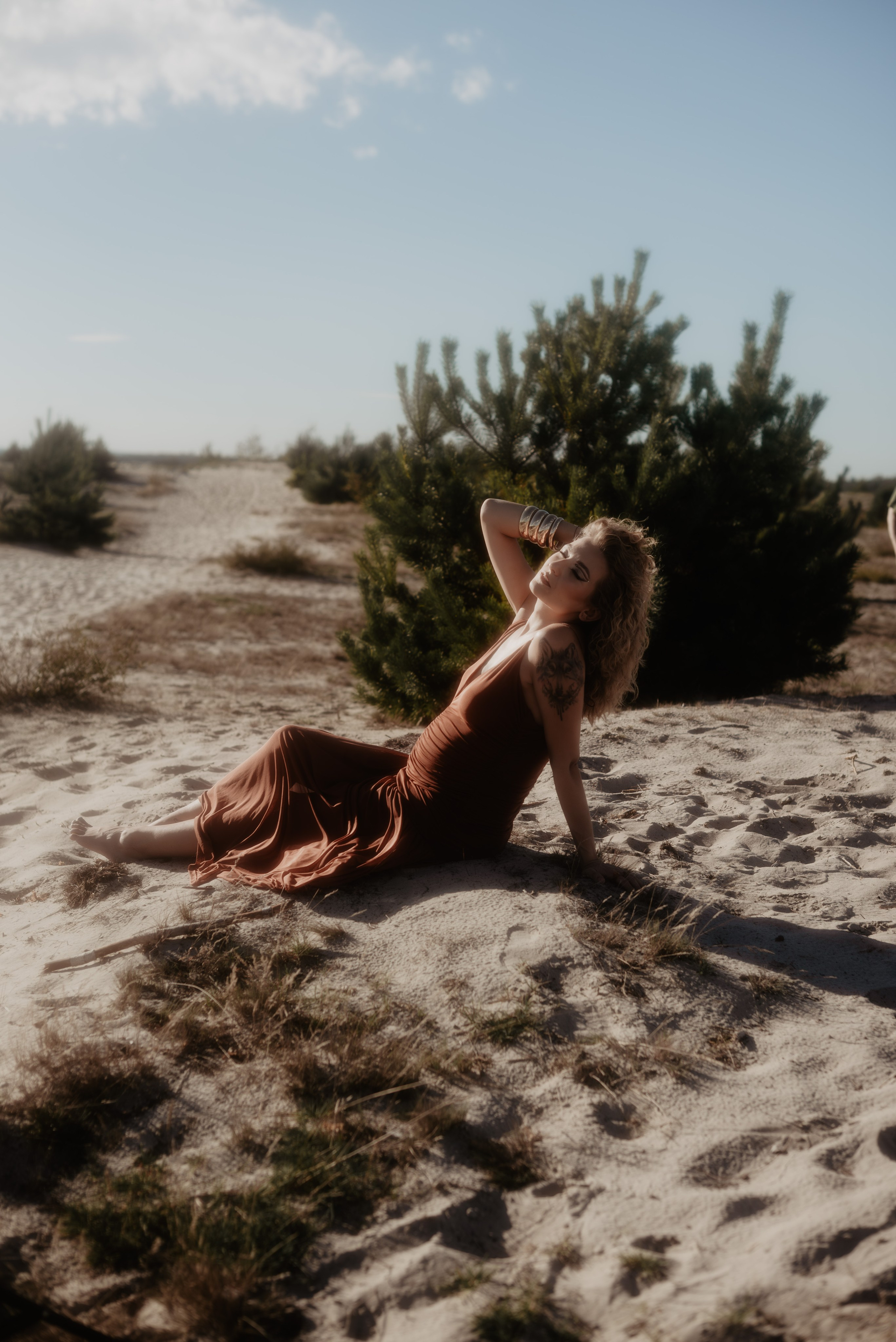 Sesja ciążowa Klaudii na Pustyni Błędowskiej. Bałanda Fotografia – Sesje Kobiece, Rodzinne, Miłosne, Reportaże | Katowice Śląsk