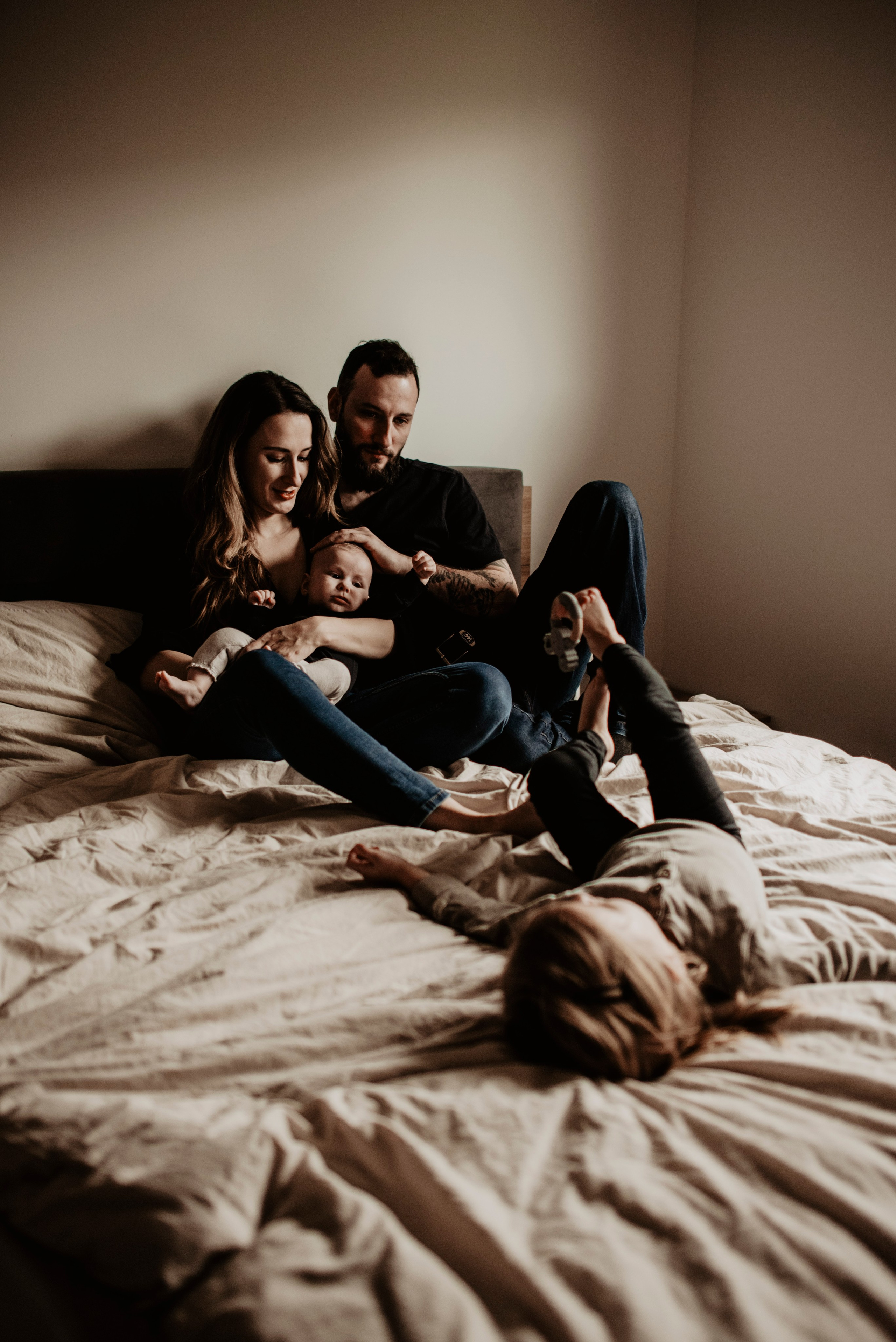 Domowa sesja.Aneta, Andrzej, Inka i Nela. Bałanda Fotografia – Sesje Kobiece, Rodzinne, Miłosne, Reportaże | Katowice Śląsk