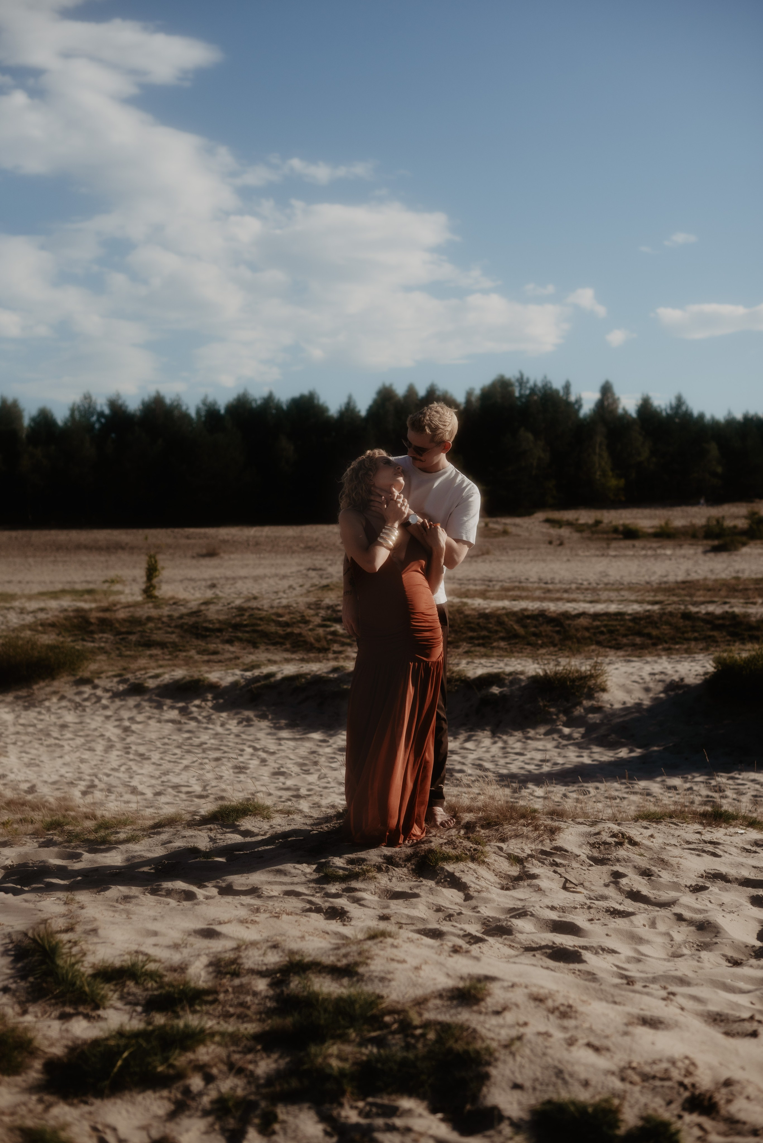 Sesja ciążowa Klaudii na Pustyni Błędowskiej. Bałanda Fotografia – Sesje Kobiece, Rodzinne, Miłosne, Reportaże | Katowice Śląsk