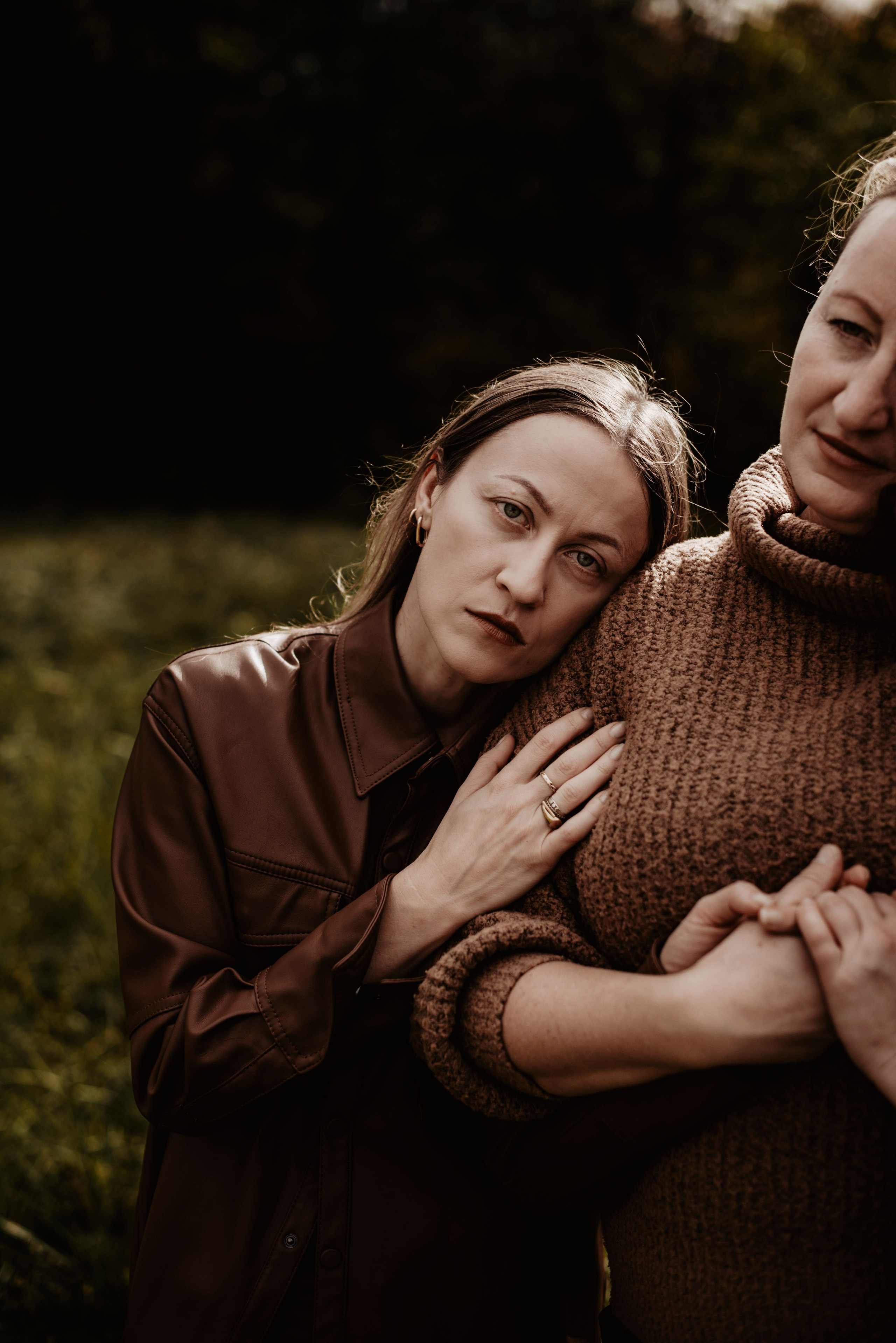 Sisterhood. Bałanda Fotografia – Sesje Kobiece, Rodzinne, Miłosne, Reportaże | Katowice Śląsk