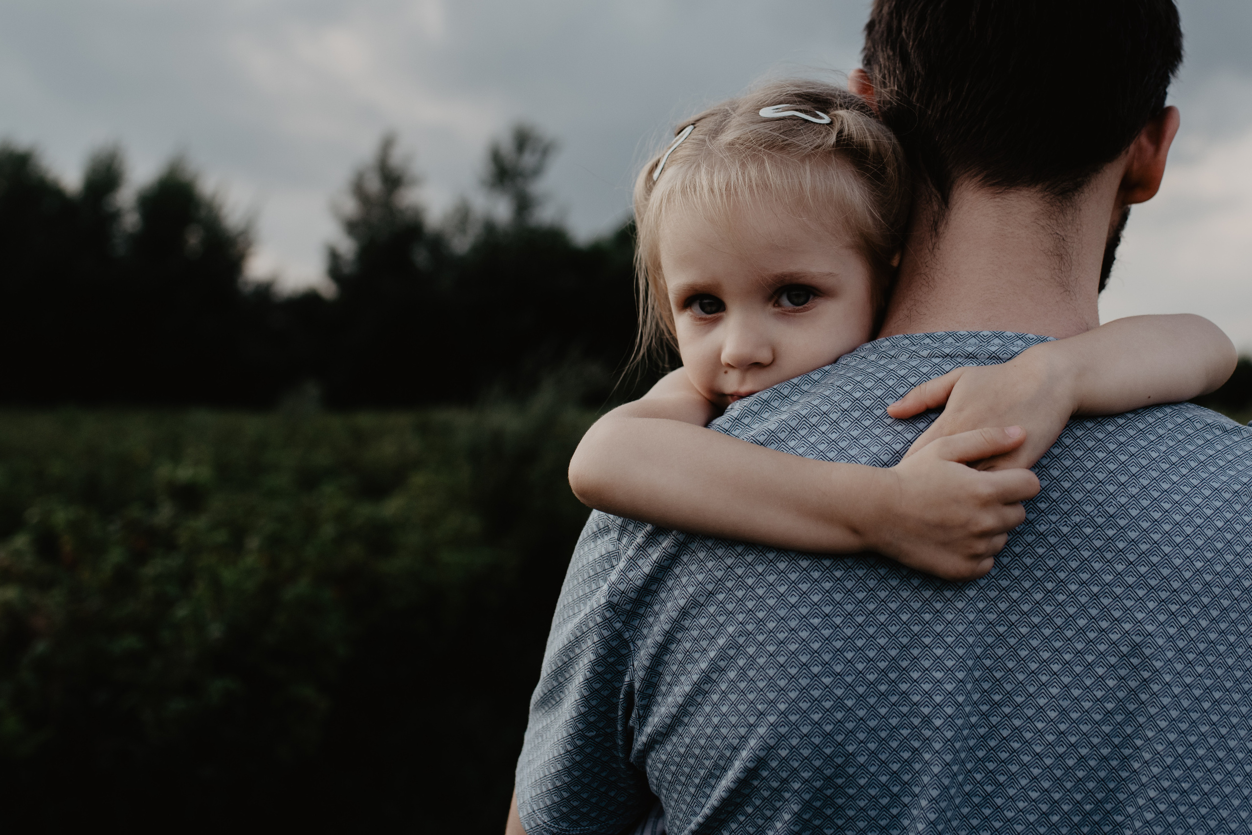 Sesja Rodzinna w polu. Bałanda Fotografia – Sesje Kobiece, Rodzinne, Miłosne, Reportaże | Katowice Śląsk