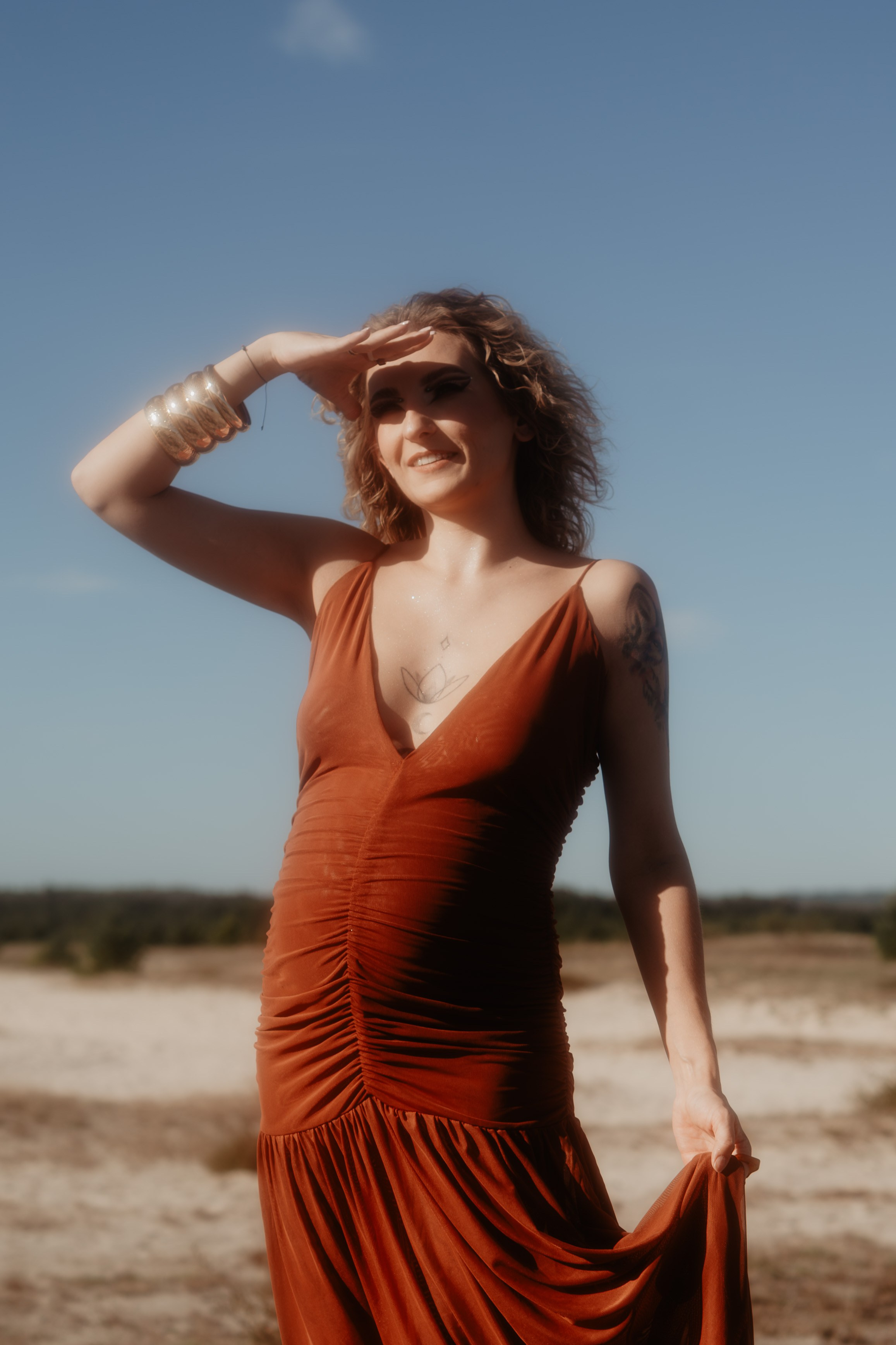 Sesja ciążowa Klaudii na Pustyni Błędowskiej. Bałanda Fotografia – Sesje Kobiece, Rodzinne, Miłosne, Reportaże | Katowice Śląsk