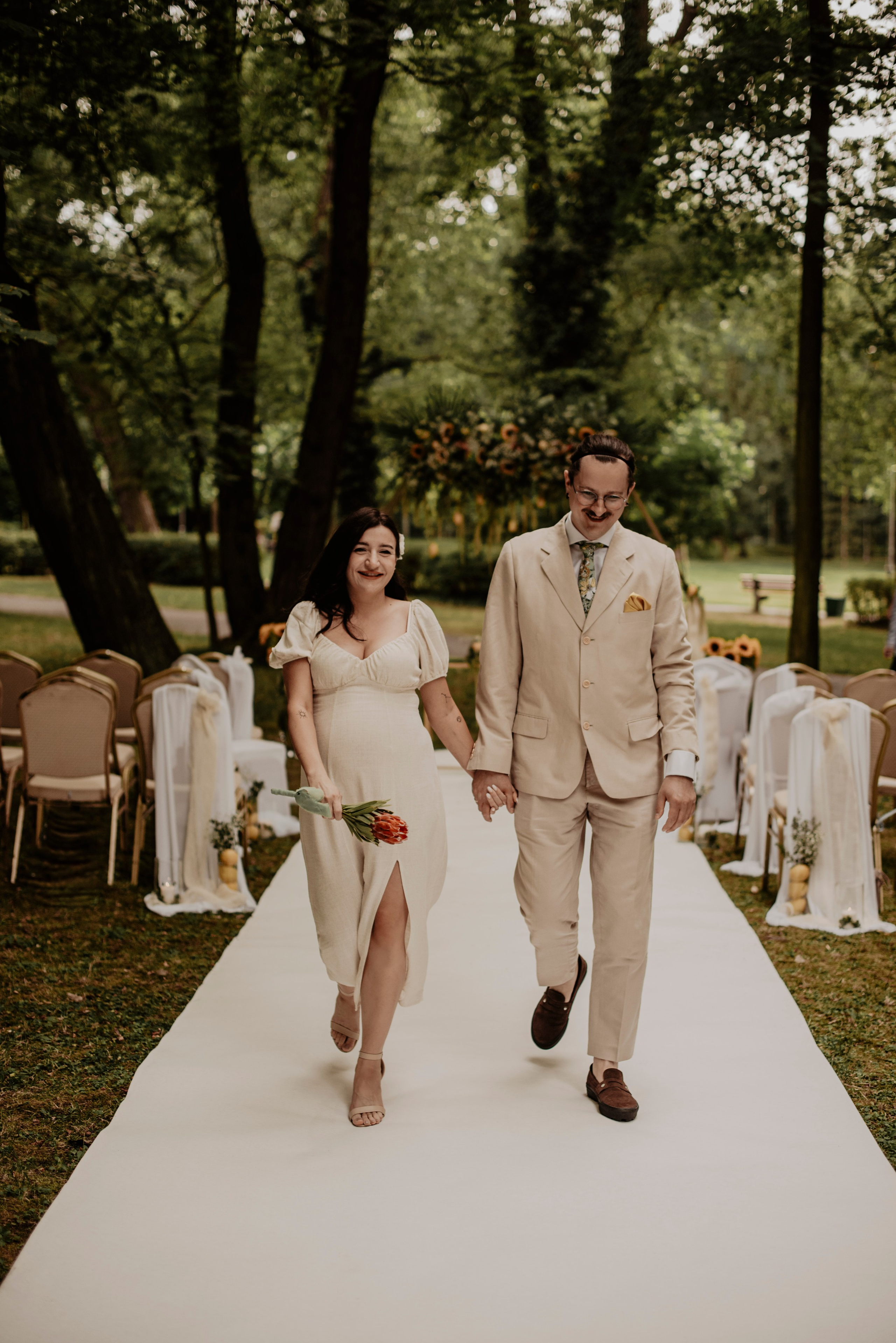 Plenerowy ślub Natalii i Krzysztofa w Restauracji - Patio Park Katowice. Bałanda Fotografia – Sesje Kobiece, Rodzinne, Miłosne, Reportaże | Katowice Śląsk