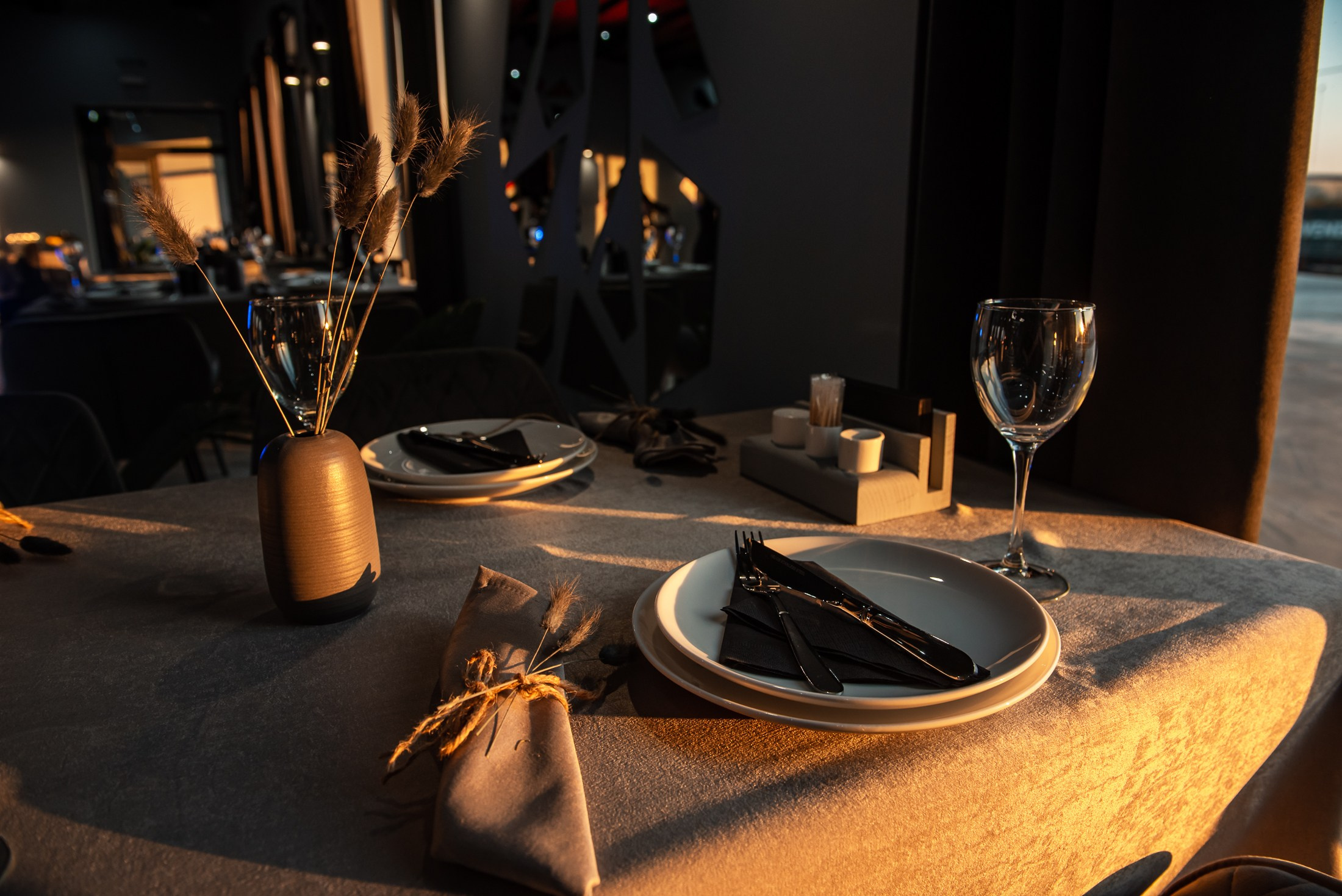 Інтер'єрна фотографія, інтер'єрний фотограф Чернівці, фото для закладу. Предметний фотограф Чернівці для інтернет магазину, сайту, каталогу, контент для бізнесу