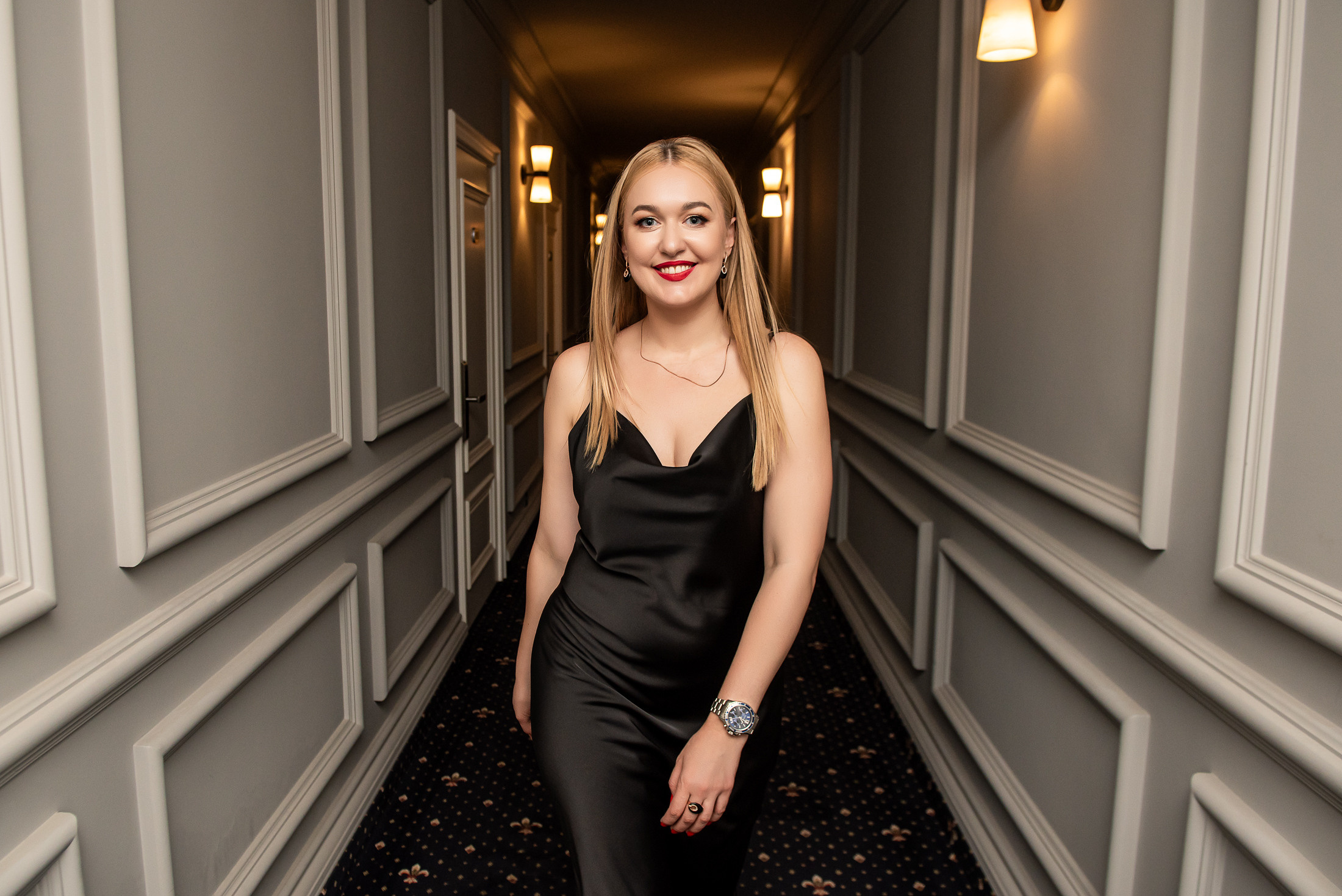 Індивідуальні зйомки та репортаж подій. Предметний фотограф Чернівці для інтернет магазину, сайту, каталогу, контент для бізнесу