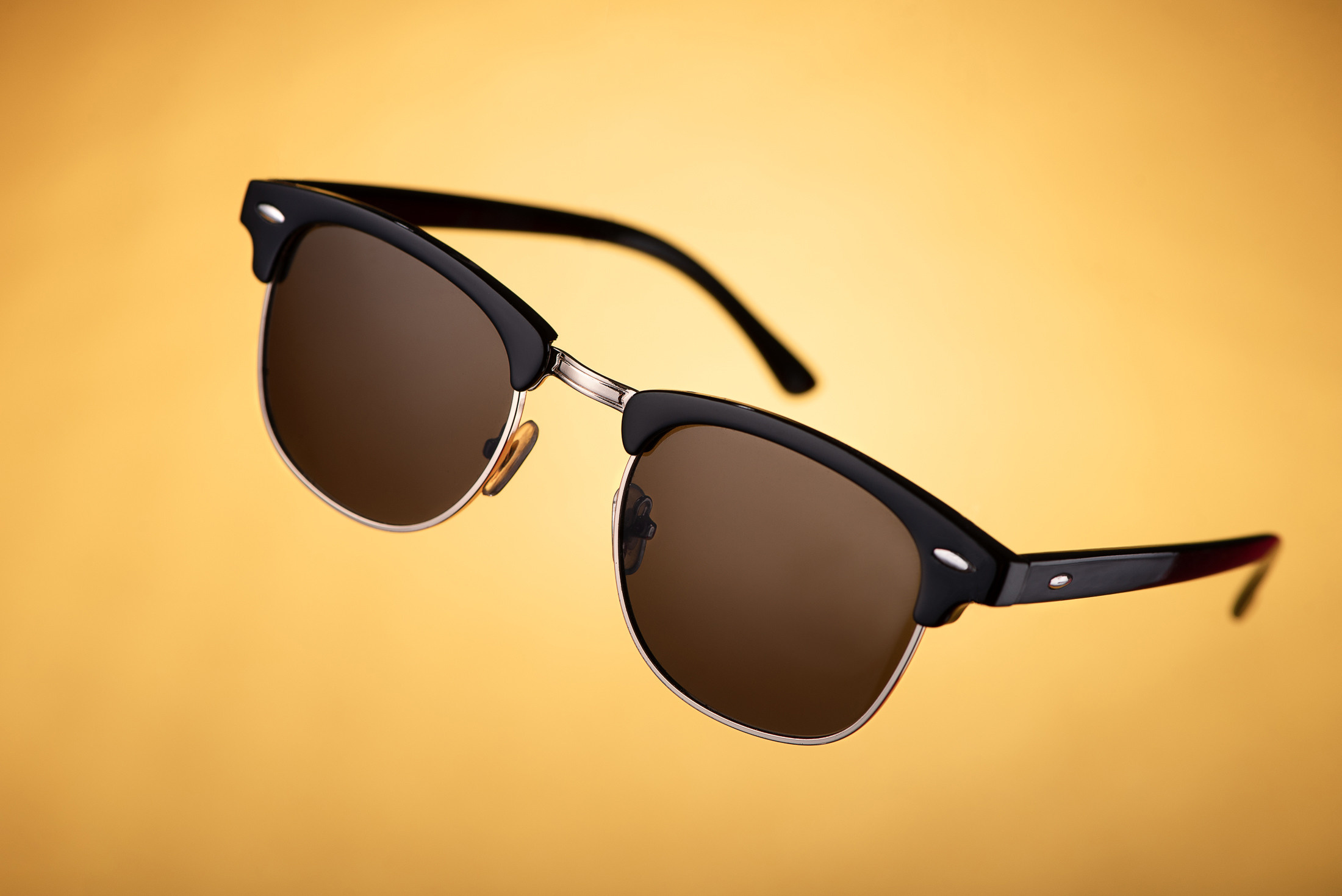 Предметна та каталожна фотографія. Предметний фотограф Чернівці для інтернет магазину, сайту, каталогу, контент для бізнесу