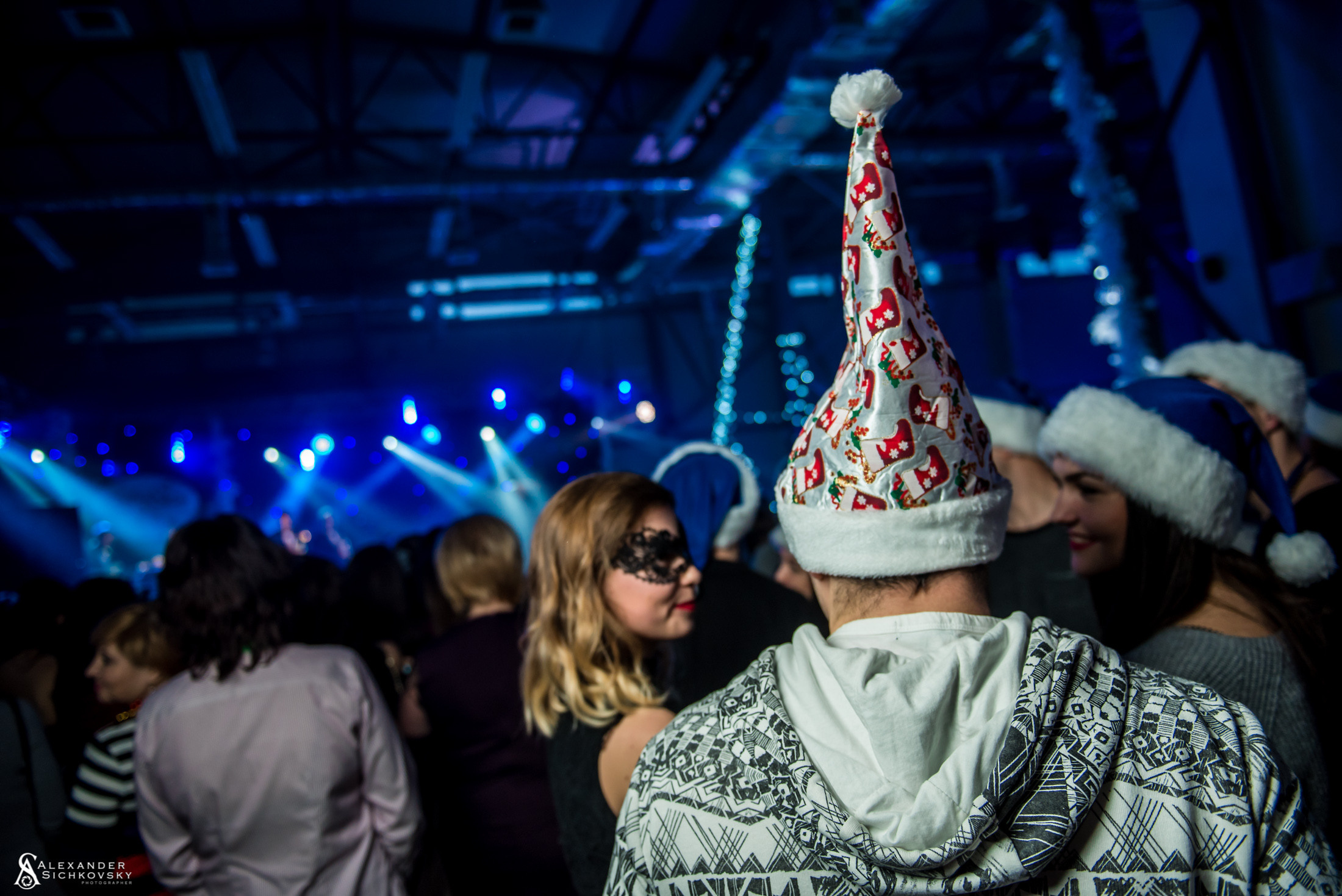 Індивідуальні зйомки та репортаж подій. Предметний фотограф Чернівці для інтернет магазину, сайту, каталогу, контент для бізнесу