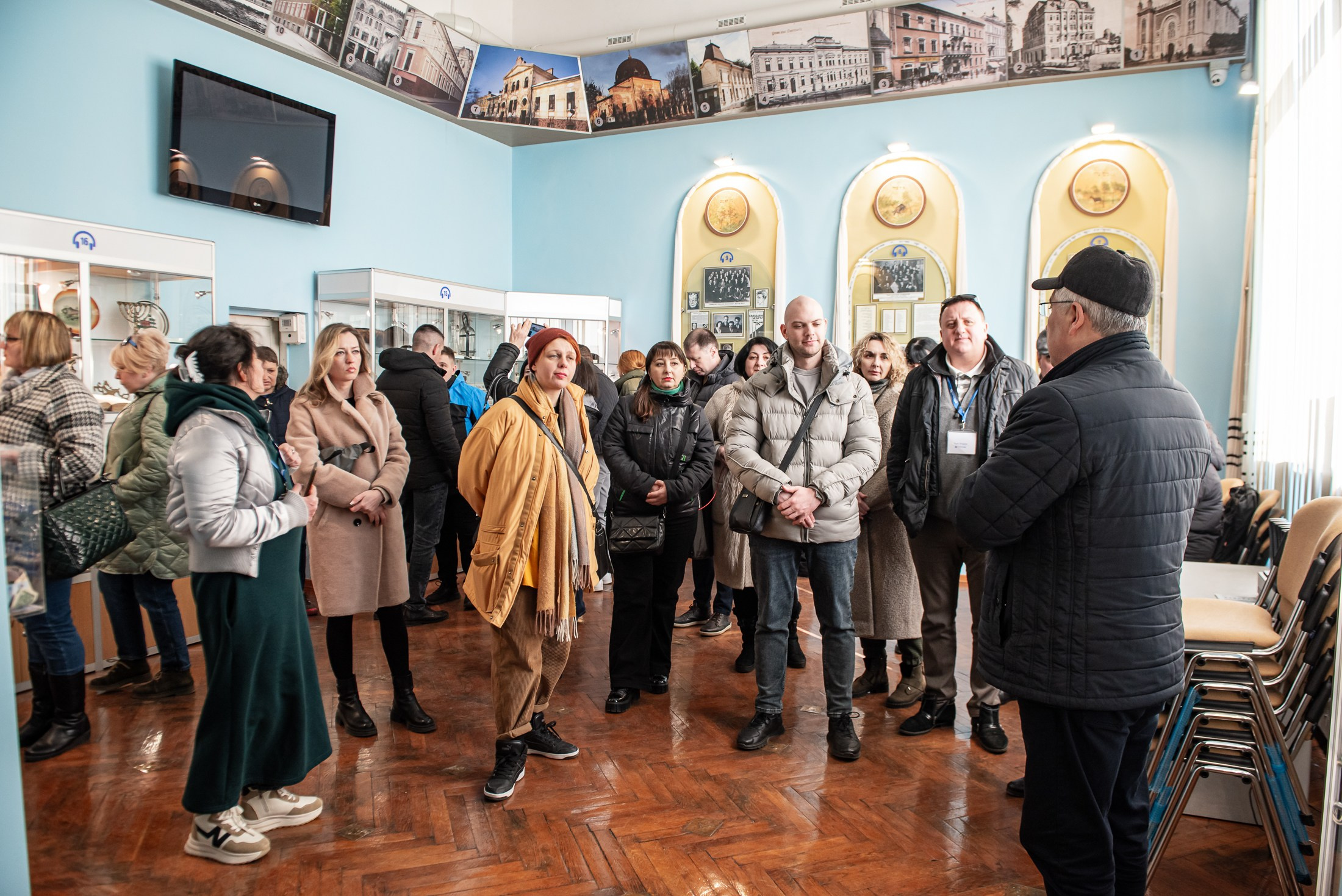 Індивідуальні зйомки та репортаж подій. Предметний фотограф Чернівці для інтернет магазину, сайту, каталогу, контент для бізнесу