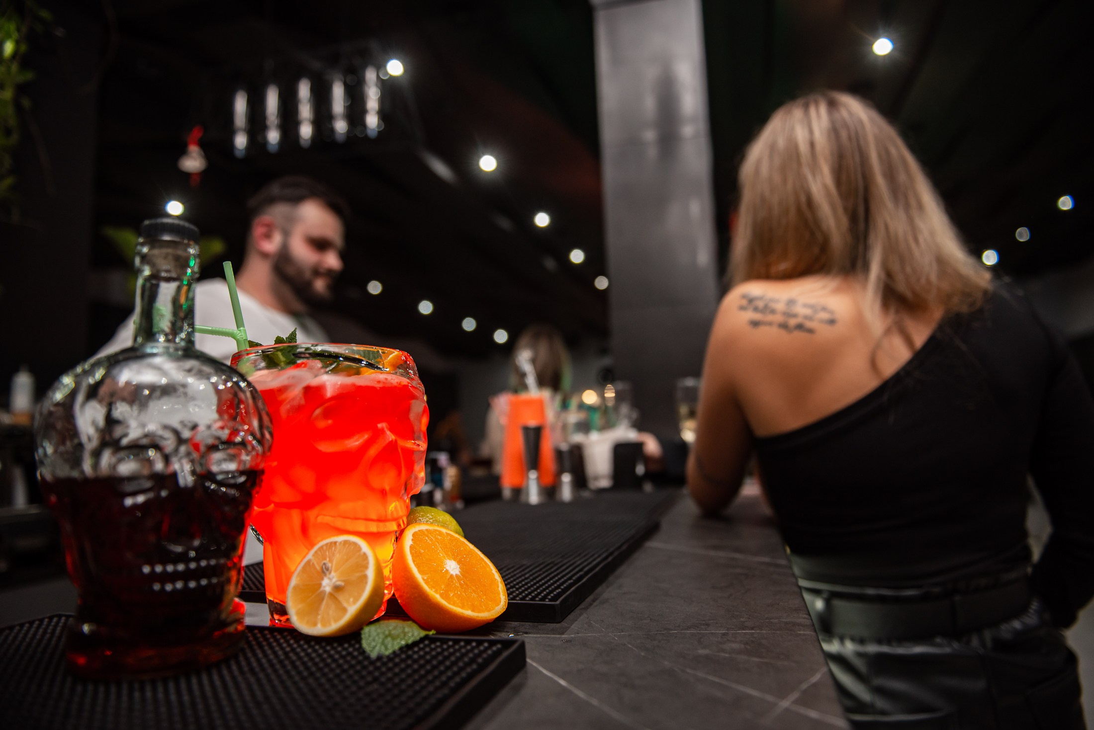 Індивідуальні зйомки та репортаж подій. Предметний фотограф Чернівці для інтернет магазину, сайту, каталогу, контент для бізнесу