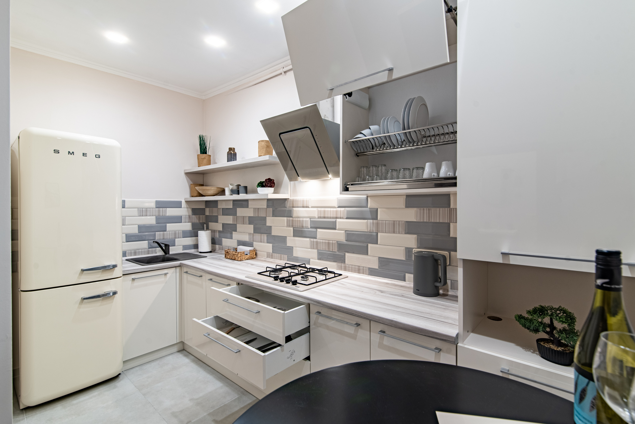 Інтер'єрна фотографія, інтер'єрний фотограф Чернівці, фото для закладу. Предметний фотограф Чернівці для інтернет магазину, сайту, каталогу, контент для бізнесу