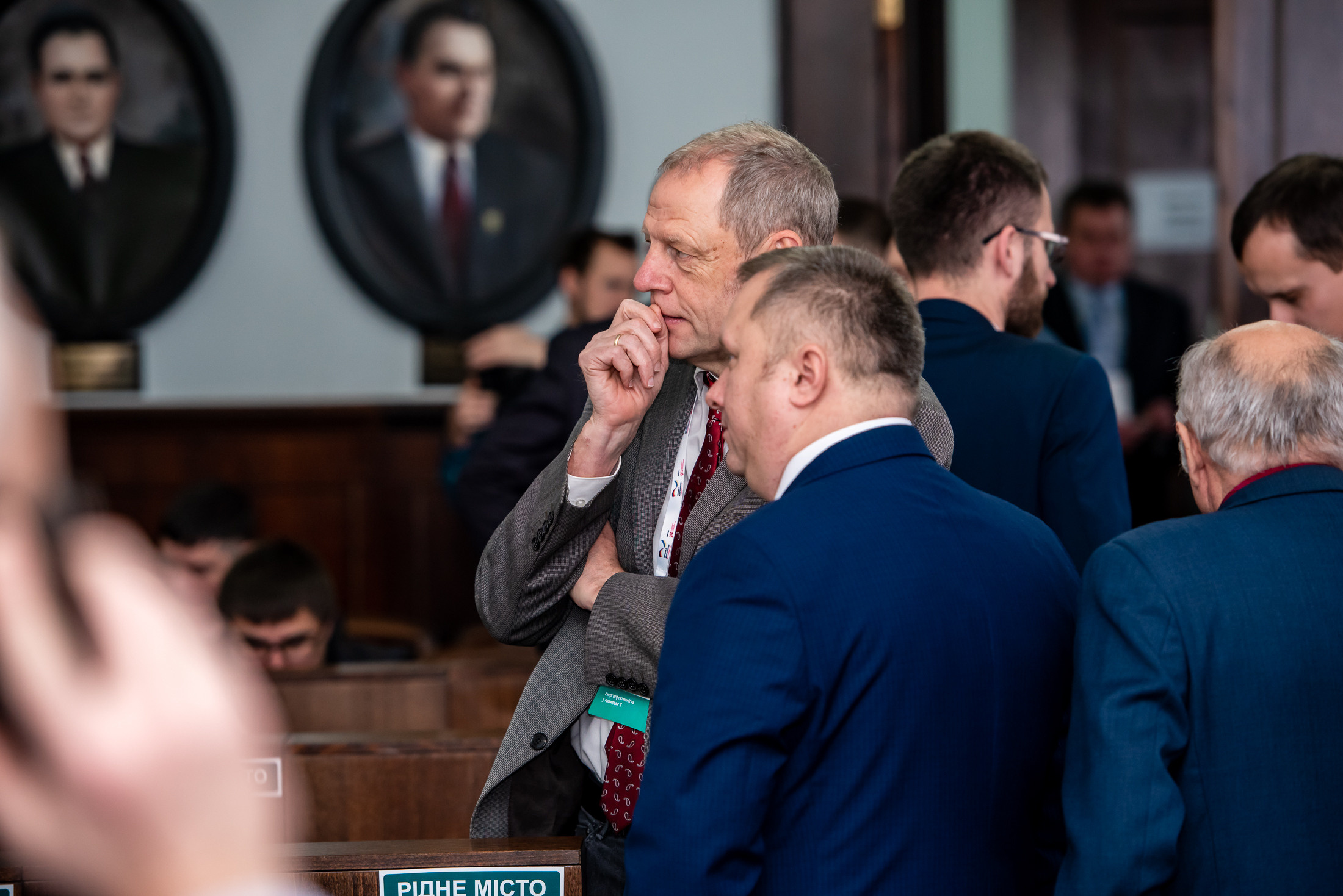 Індивідуальні зйомки та репортаж подій. Предметний фотограф Чернівці для інтернет магазину, сайту, каталогу, контент для бізнесу