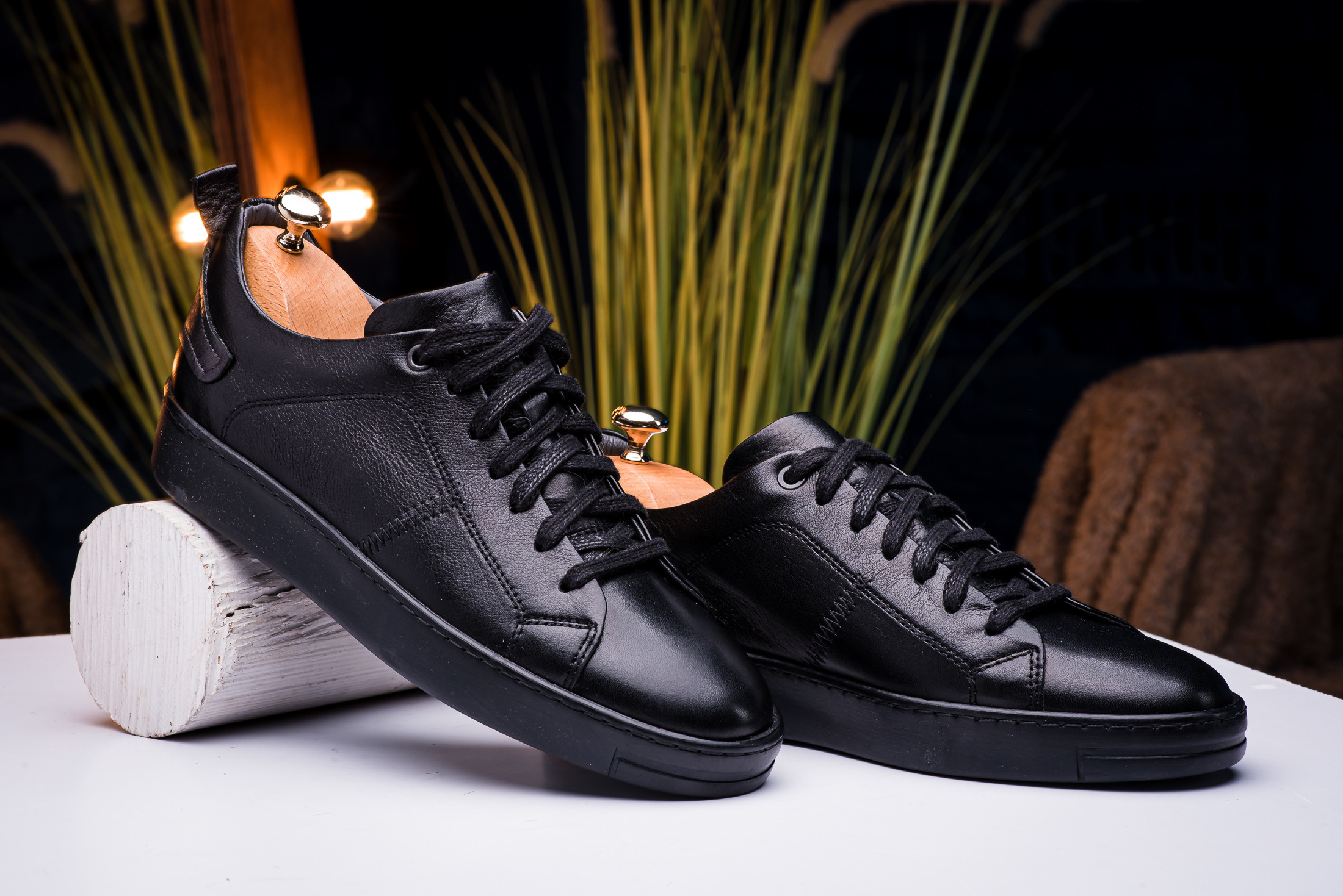 Предметна та каталожна фотографія. Предметний фотограф Чернівці для інтернет магазину, сайту, каталогу, контент для бізнесу