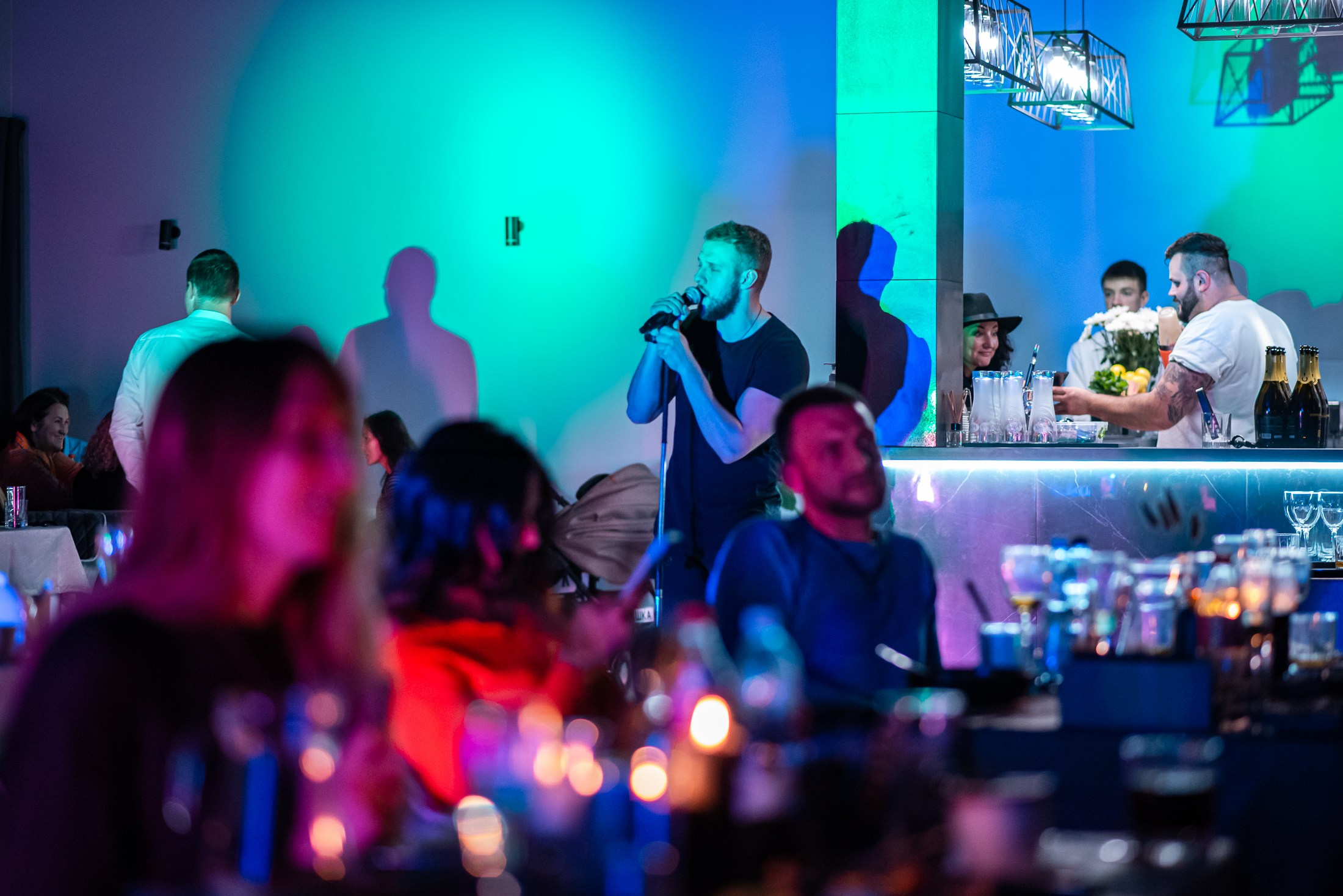 Індивідуальні зйомки та репортаж подій. Предметний фотограф Чернівці для інтернет магазину, сайту, каталогу, контент для бізнесу