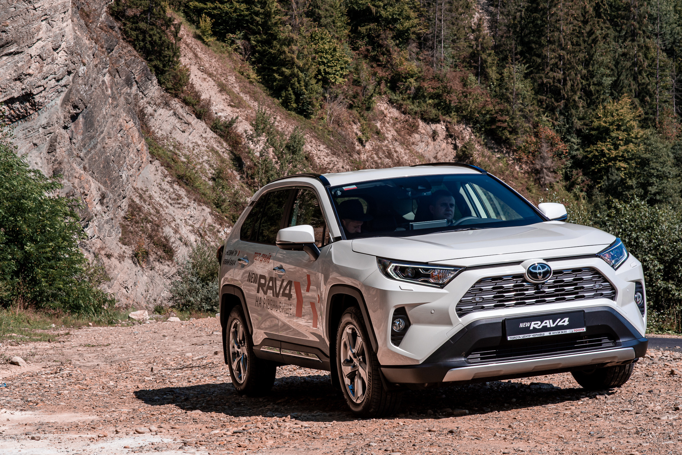 Іміджеві та рекламні фото. Предметний фотограф Чернівці для інтернет магазину, сайту, каталогу, контент для бізнесу