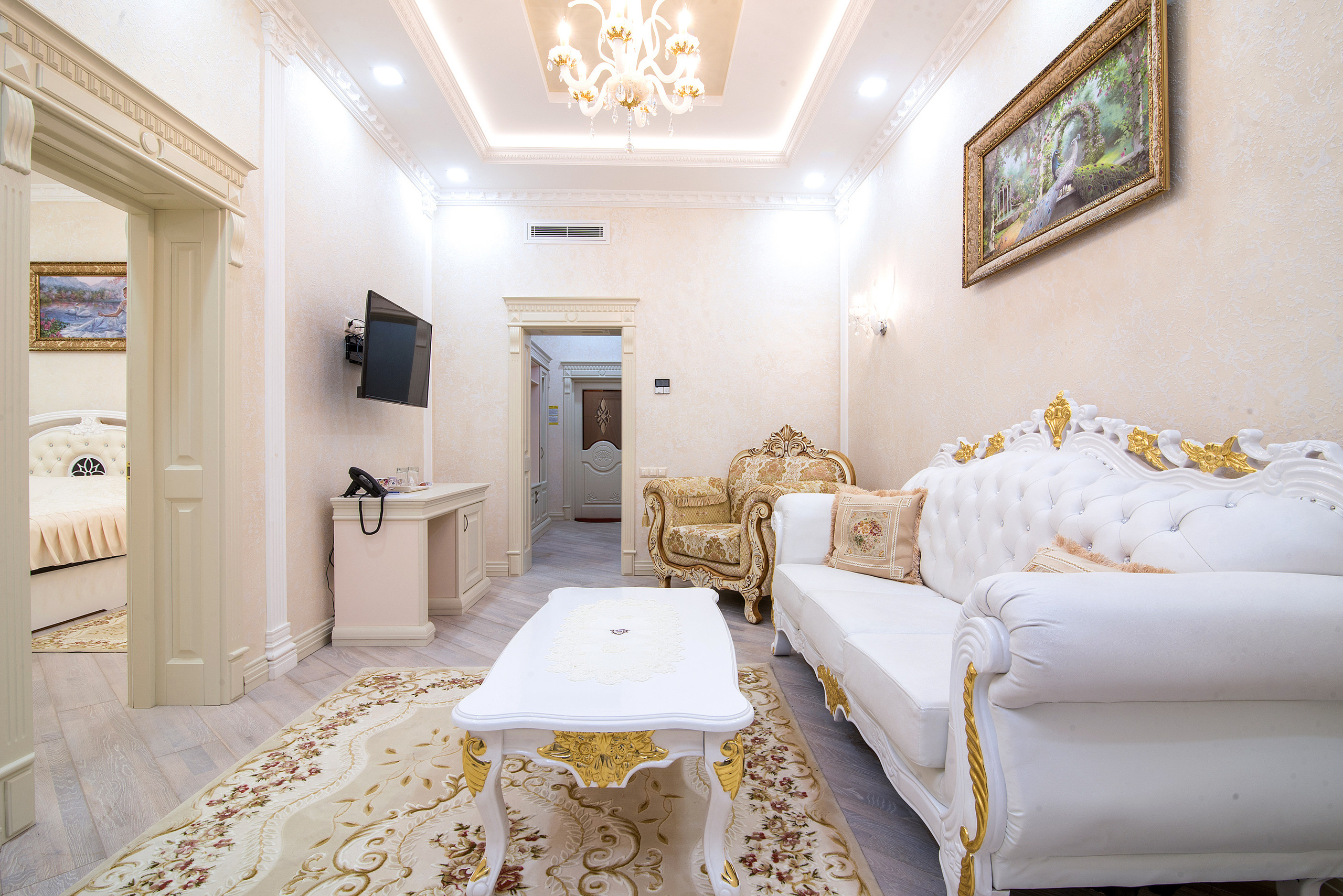 Інтер'єрна фотографія, інтер'єрний фотограф Чернівці, фото для закладу. Предметний фотограф Чернівці для інтернет магазину, сайту, каталогу, контент для бізнесу