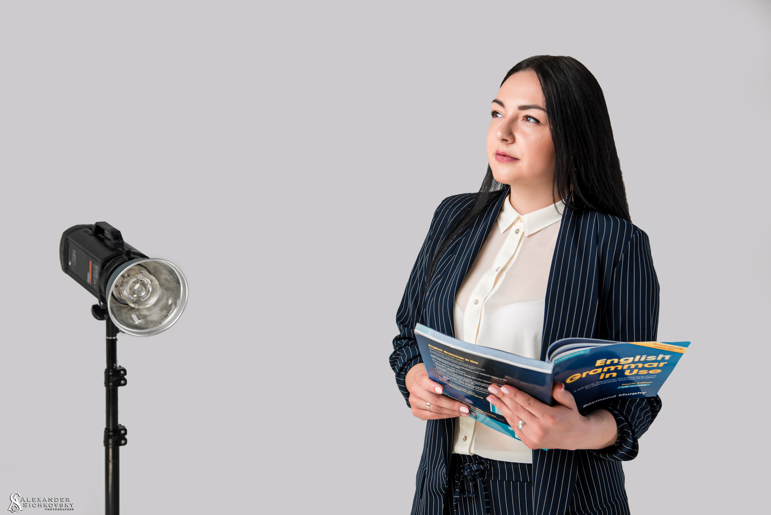 Бізнес портрет Чернівці, ділова портретна зйомка,. Предметний фотограф Чернівці для інтернет магазину, сайту, каталогу, контент для бізнесу