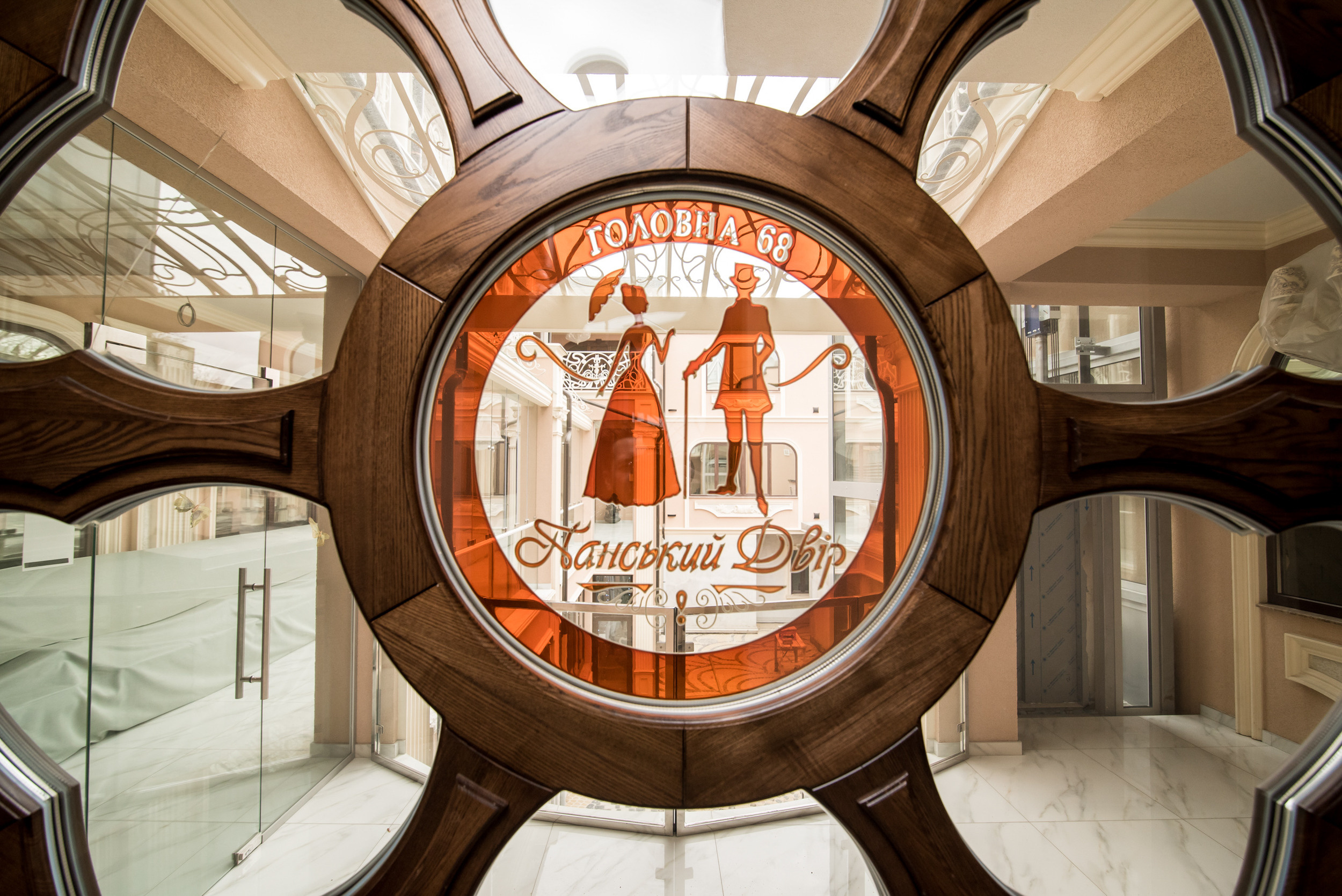 Інтер'єрна фотографія, інтер'єрний фотограф Чернівці, фото для закладу. Предметний фотограф Чернівці для інтернет магазину, сайту, каталогу, контент для бізнесу