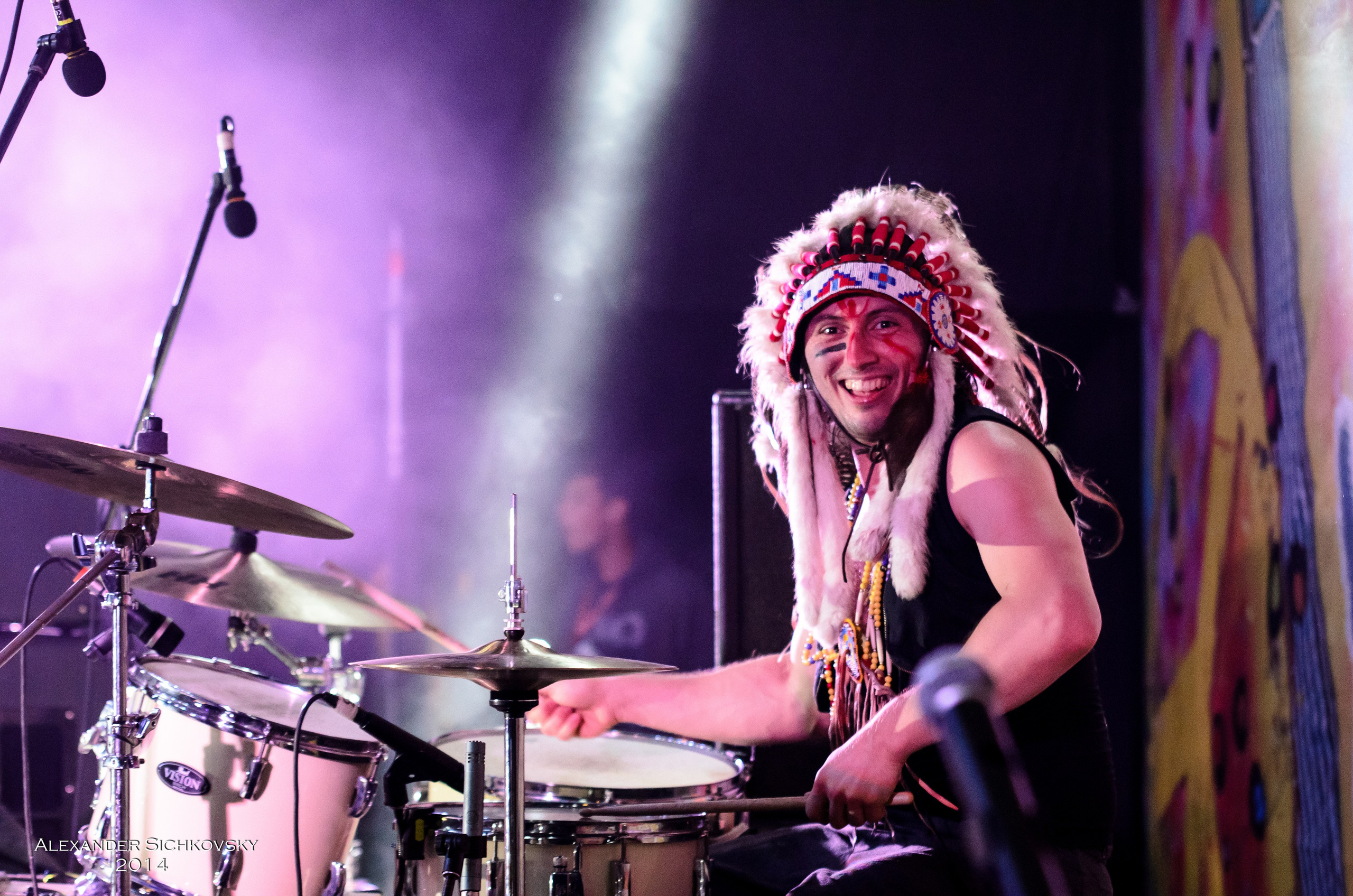 Індивідуальні зйомки та репортаж подій. Предметний фотограф Чернівці для інтернет магазину, сайту, каталогу, контент для бізнесу