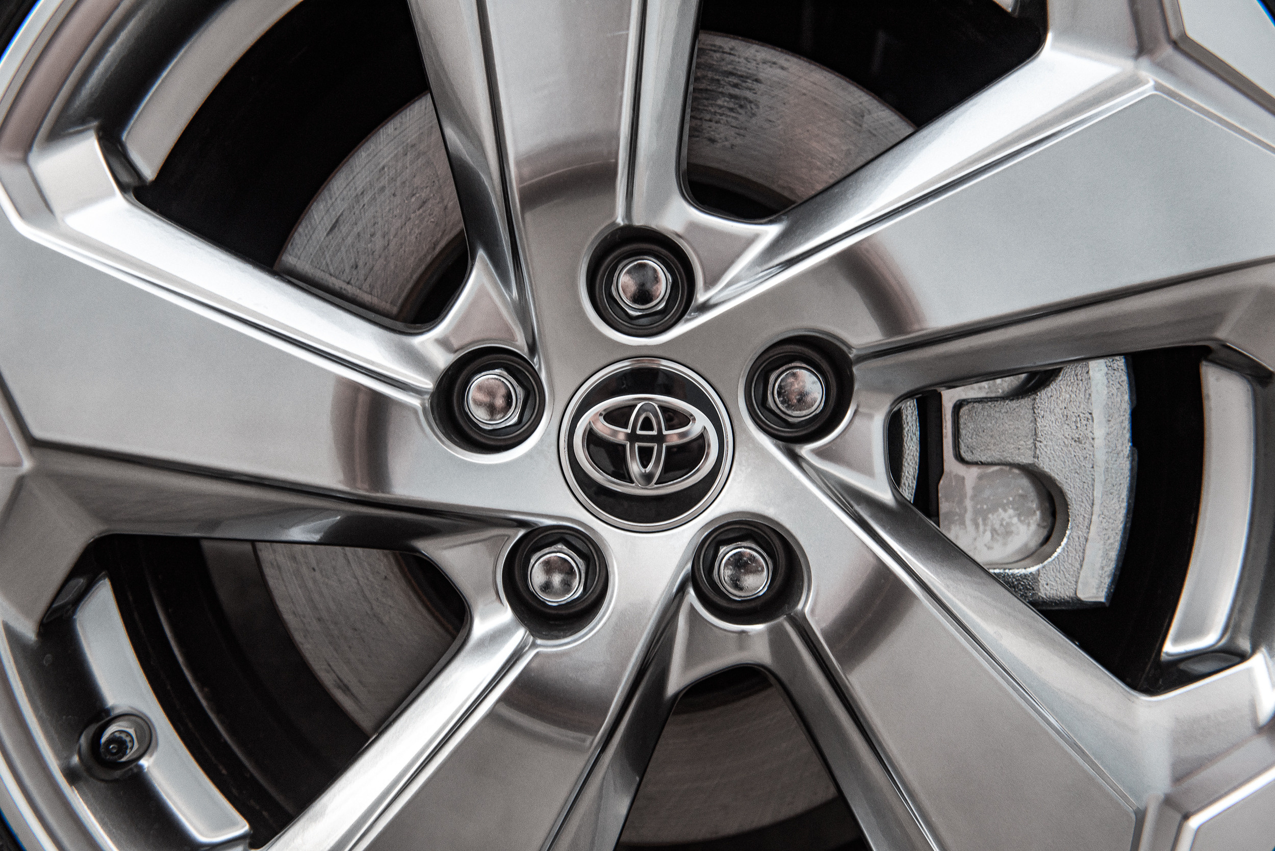 Іміджеві та рекламні фото. Предметний фотограф Чернівці для інтернет магазину, сайту, каталогу, контент для бізнесу