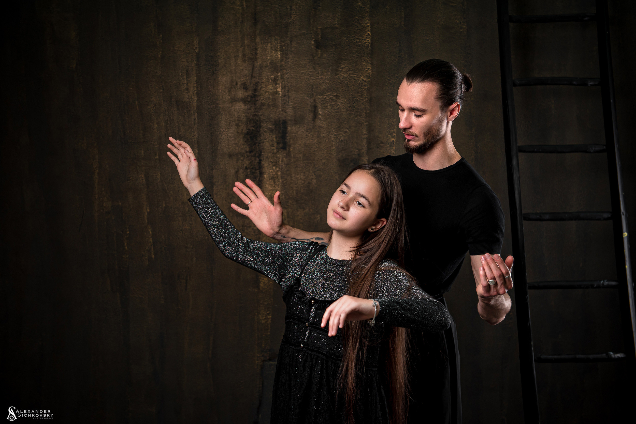 Індивідуальні зйомки та репортаж подій. Предметний фотограф Чернівці для інтернет магазину, сайту, каталогу, контент для бізнесу