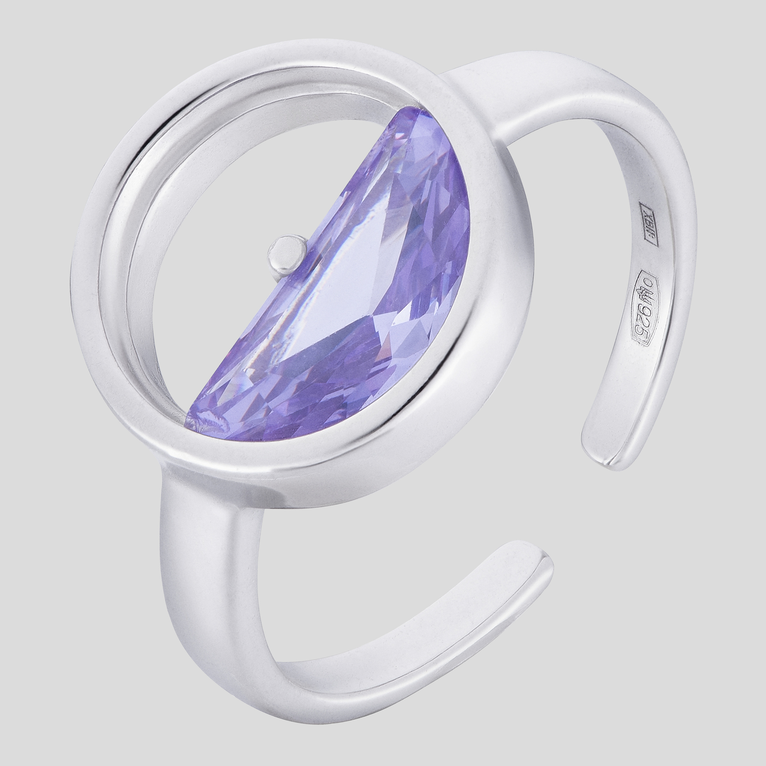 Фото ювелірних прикрас Чернівці, Україна, фотограф ювелірних виробів. Предметний фотограф Чернівці для інтернет магазину, сайту, каталогу, контент для бізнесу