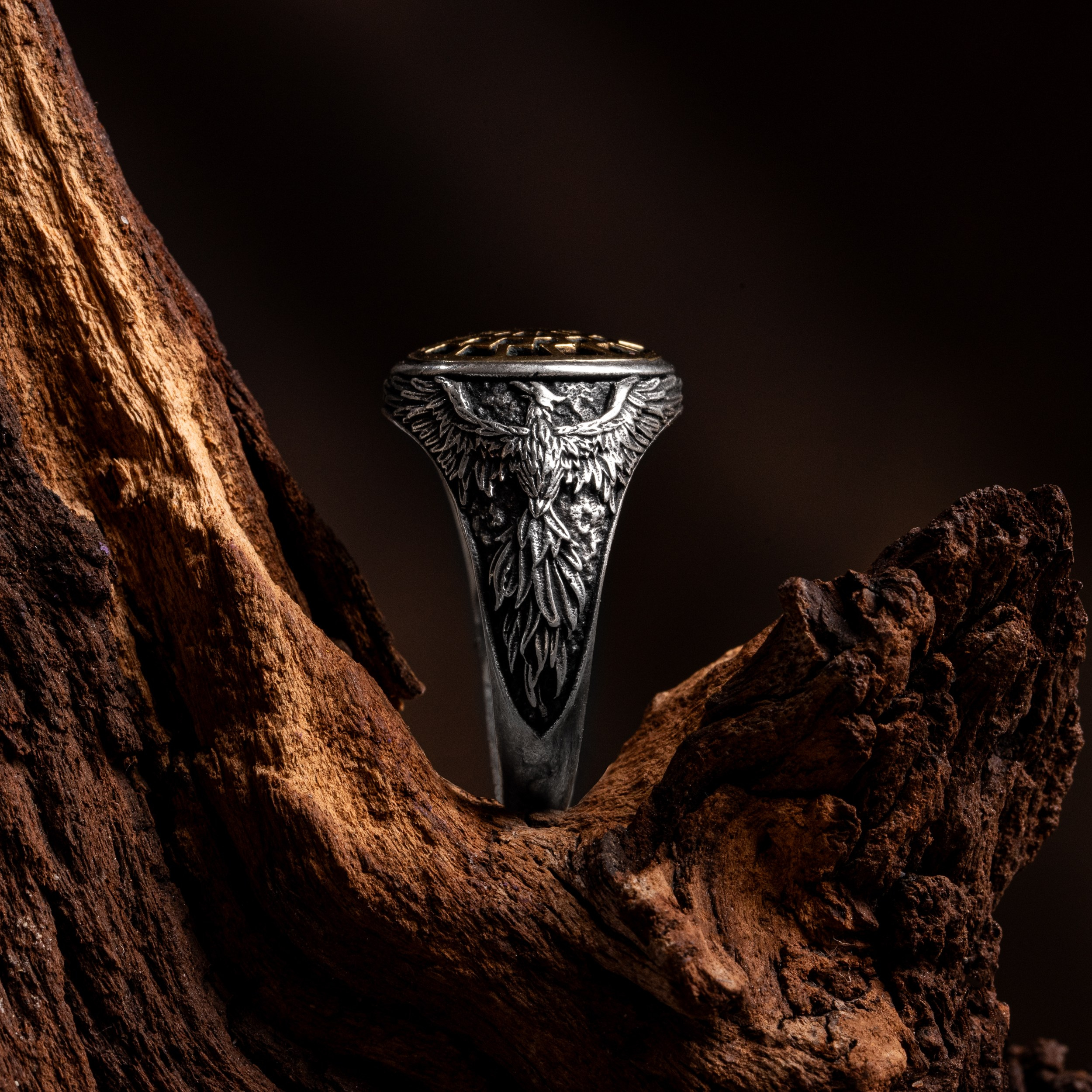 Фото ювелірних прикрас Чернівці, Україна, фотограф ювелірних виробів. Предметний фотограф Чернівці для інтернет магазину, сайту, каталогу, контент для бізнесу