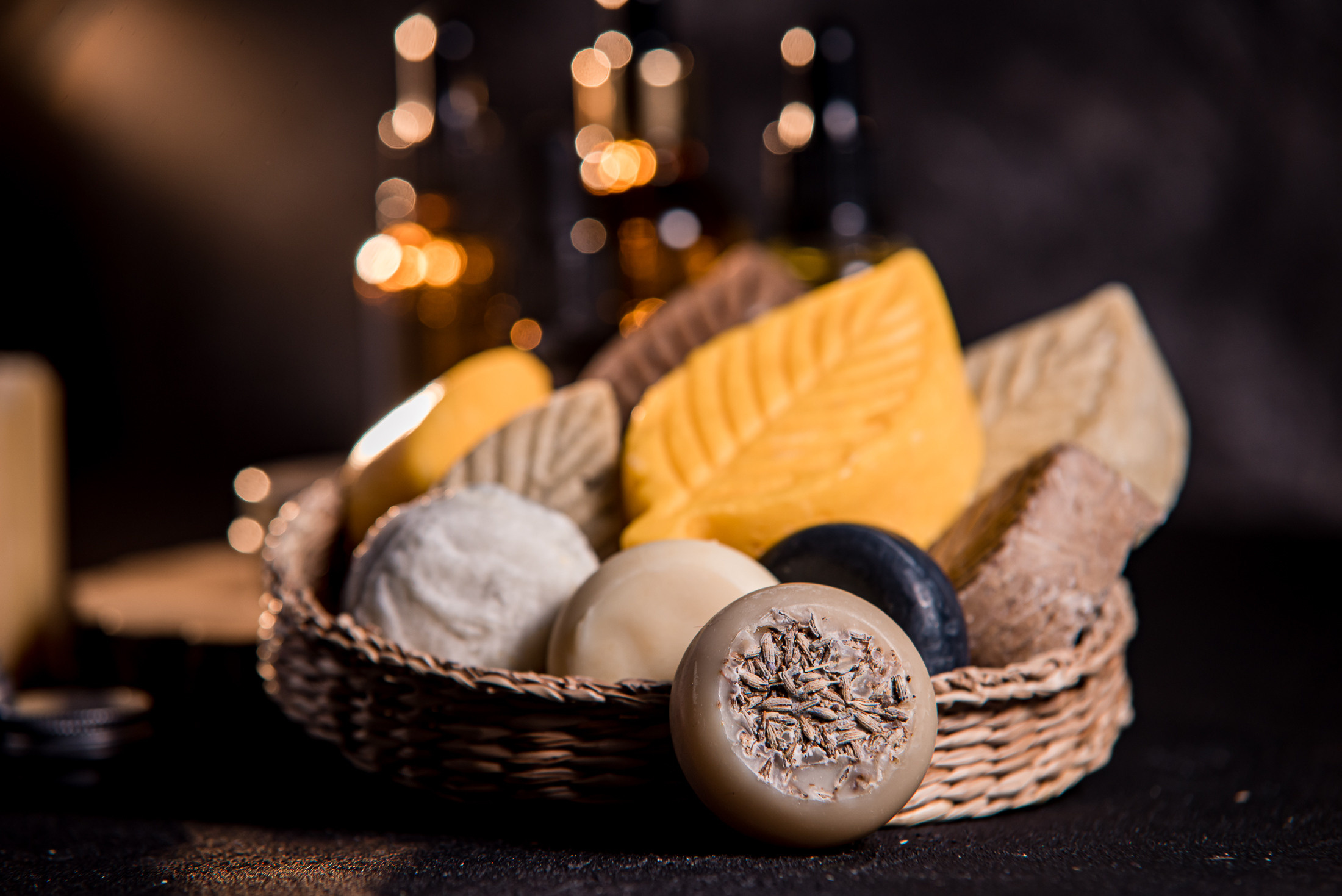 Предметний фотограф Чернівці для інтернет магазину, сайту, каталогу, контент для бізнесу