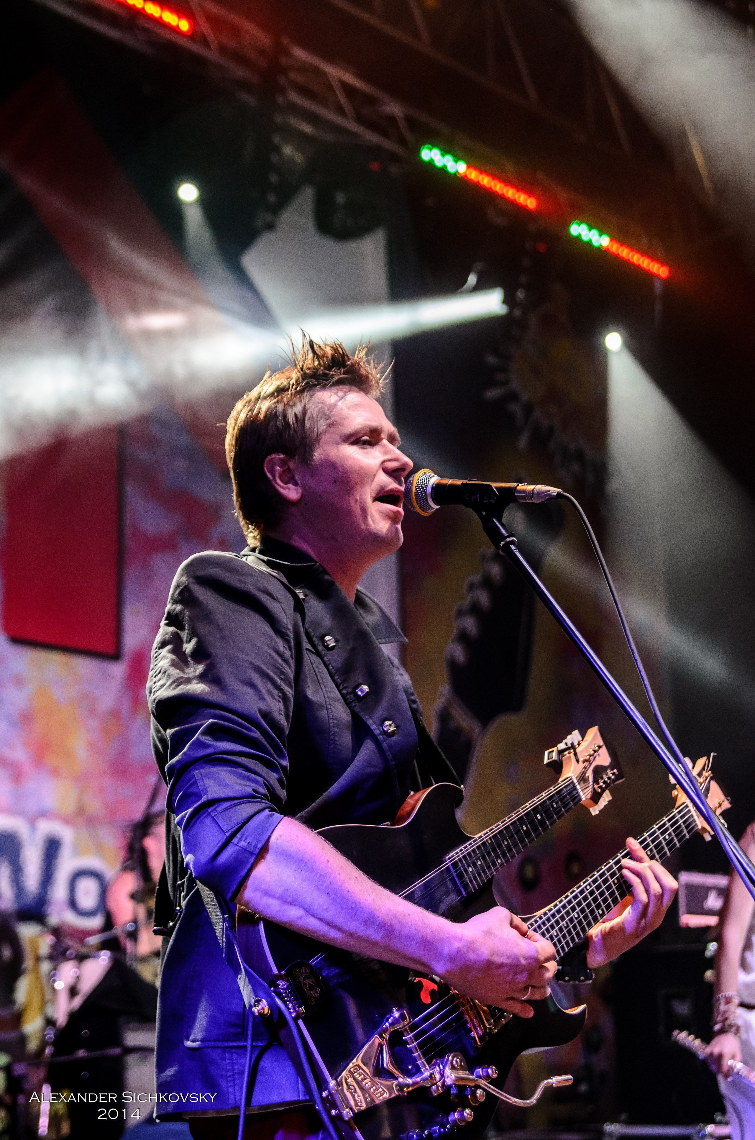 Індивідуальні зйомки та репортаж подій. Предметний фотограф Чернівці для інтернет магазину, сайту, каталогу, контент для бізнесу