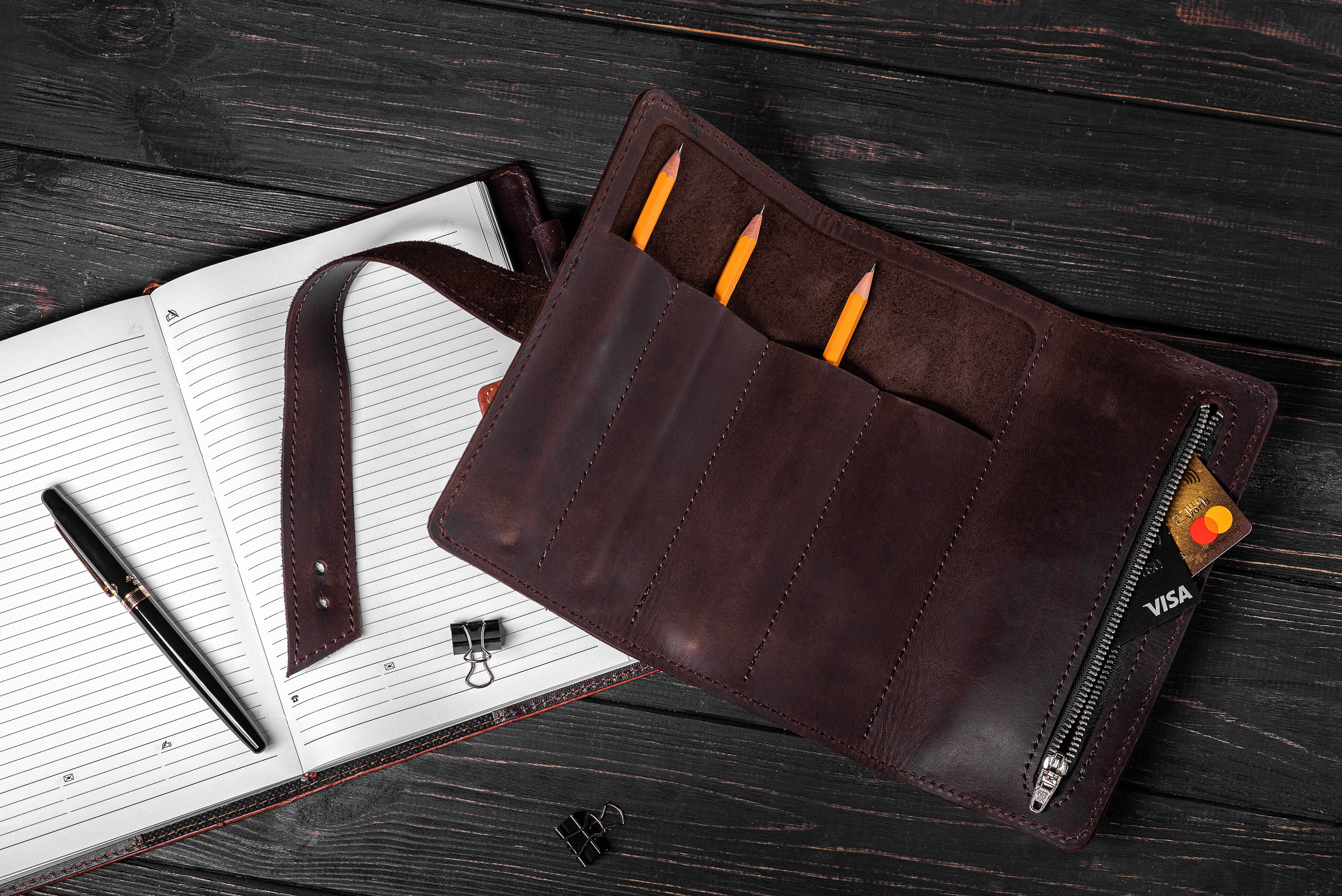 Предметна та каталожна фотографія. Предметний фотограф Чернівці для інтернет магазину, сайту, каталогу, контент для бізнесу