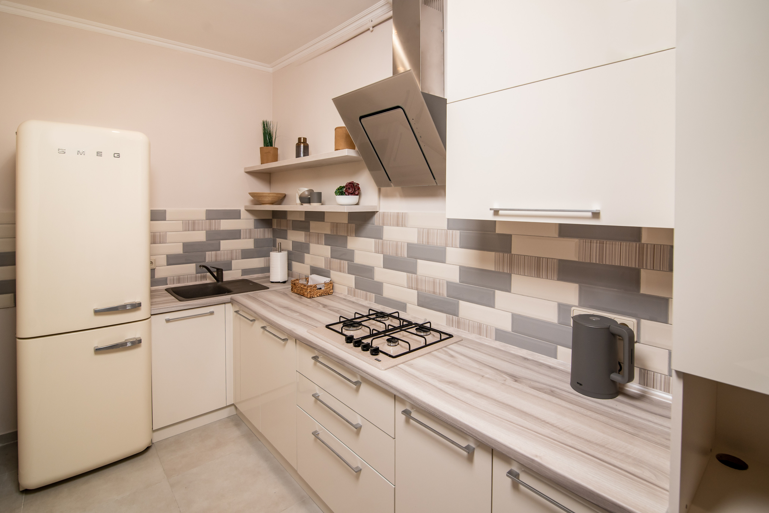 Інтер'єрна фотографія, інтер'єрний фотограф Чернівці, фото для закладу. Предметний фотограф Чернівці для інтернет магазину, сайту, каталогу, контент для бізнесу