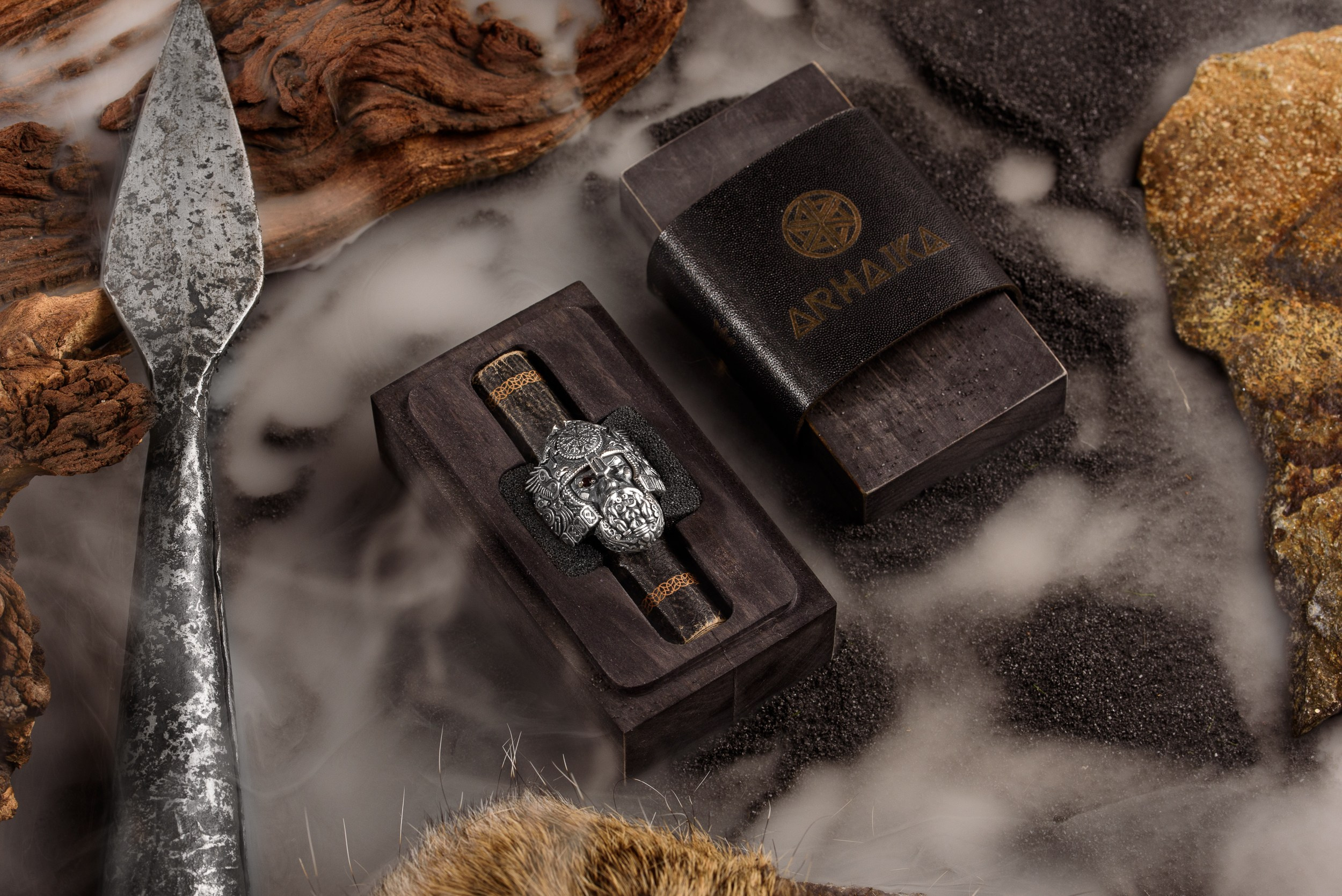 Фото ювелірних прикрас Чернівці, Україна, фотограф ювелірних виробів. Предметний фотограф Чернівці для інтернет магазину, сайту, каталогу, контент для бізнесу