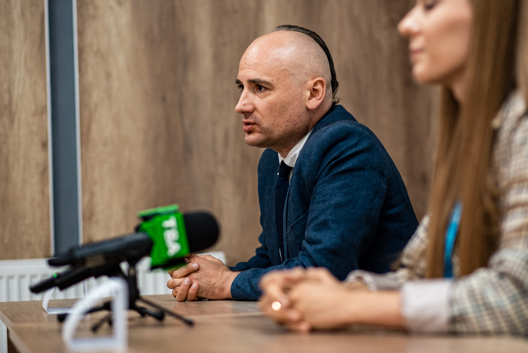 Індивідуальні зйомки та репортаж подій. Предметний фотограф Чернівці для інтернет магазину, сайту, каталогу, контент для бізнесу