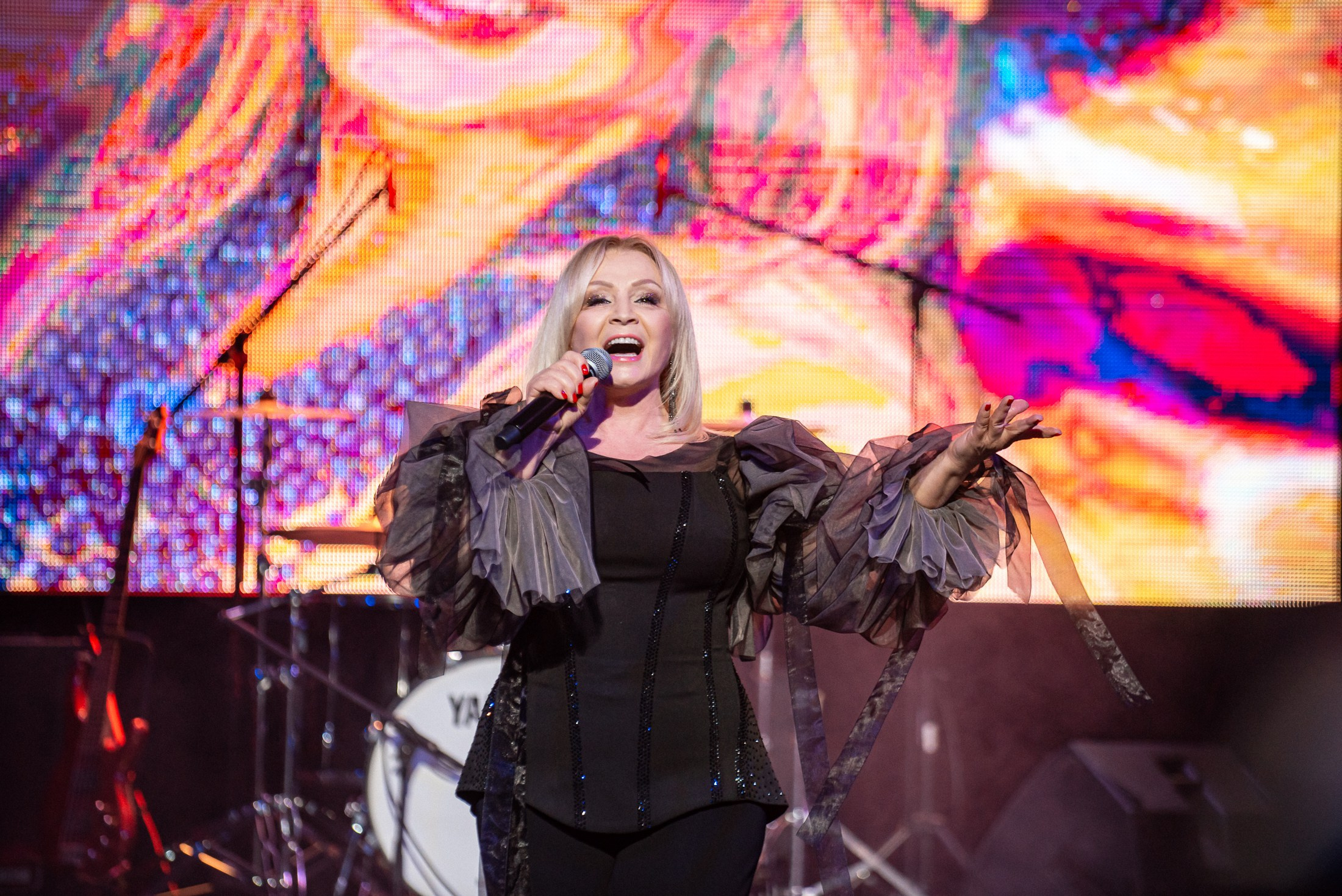 Індивідуальні зйомки та репортаж подій. Предметний фотограф Чернівці для інтернет магазину, сайту, каталогу, контент для бізнесу