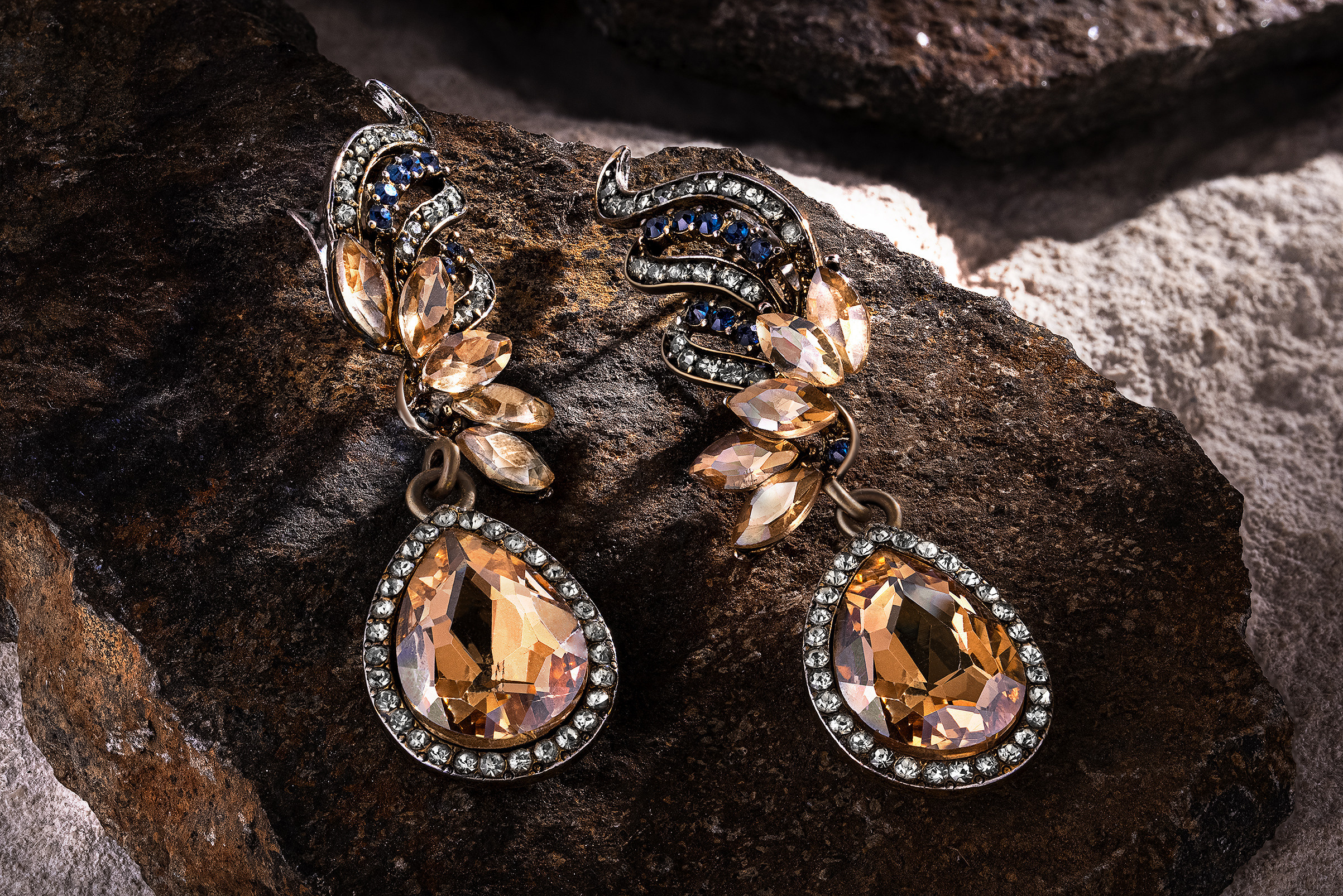 предметная фотография, ювелирная фотография, фото ювелирных изделий, предметный фотограф Черновцы, ювелірні вироби, фото ювелірних виробів, фотограф ювелірних виробів, золото, срібло, предметний фотограф Чернівці