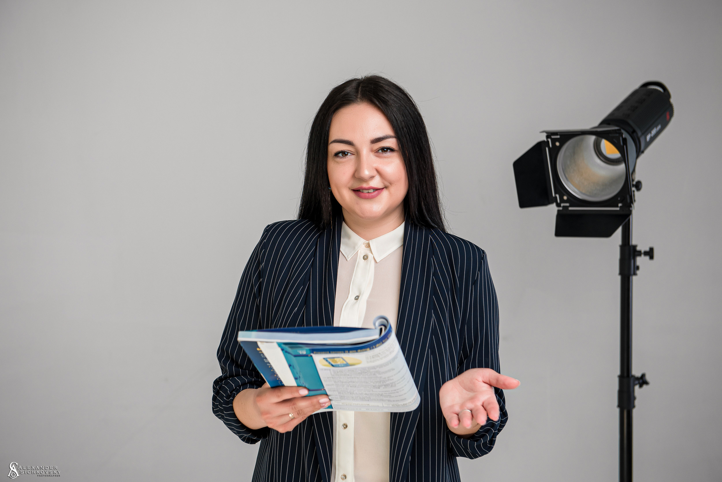 Індивідуальні зйомки та репортаж подій. Предметний фотограф Чернівці для інтернет магазину, сайту, каталогу, контент для бізнесу