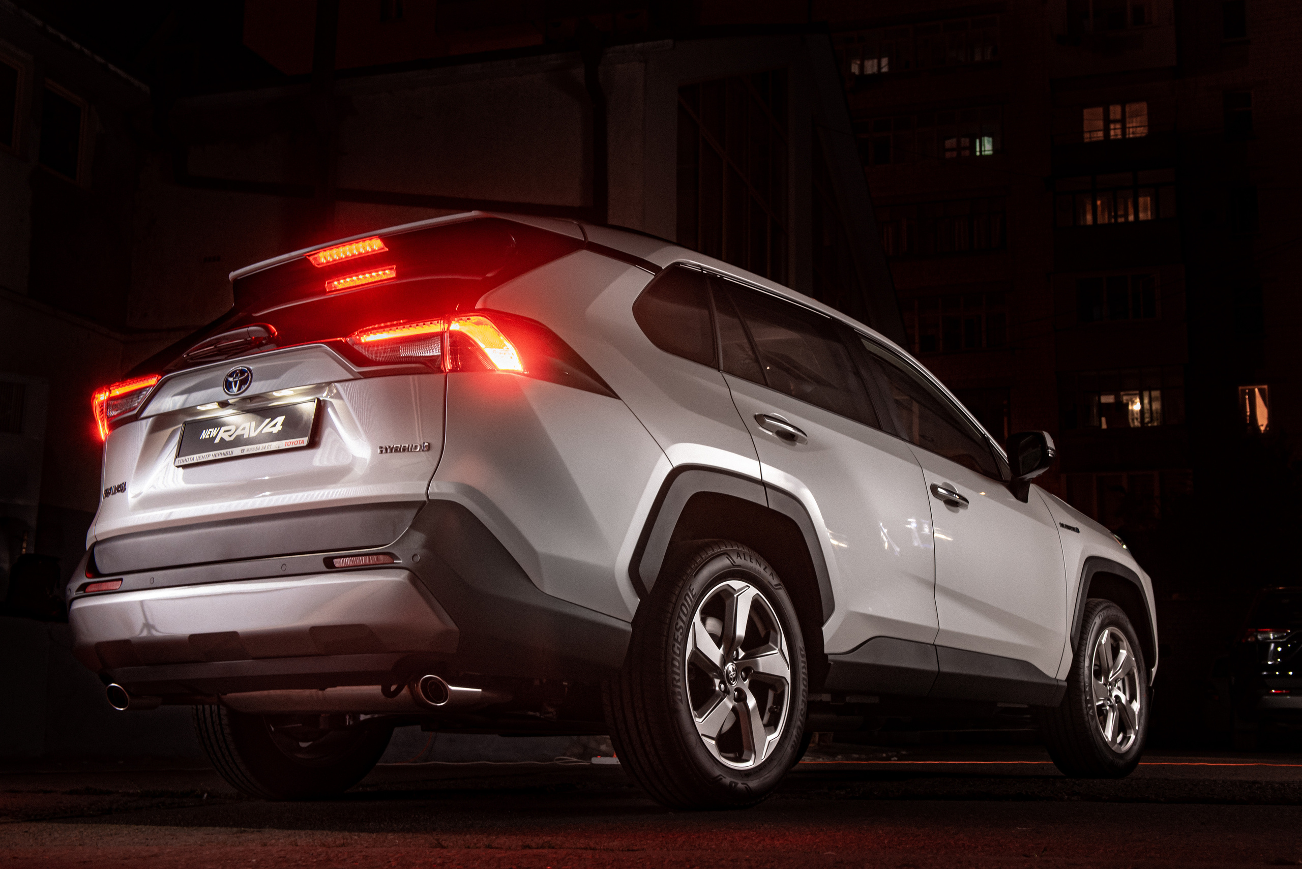 Іміджеві та рекламні фото. Предметний фотограф Чернівці для інтернет магазину, сайту, каталогу, контент для бізнесу